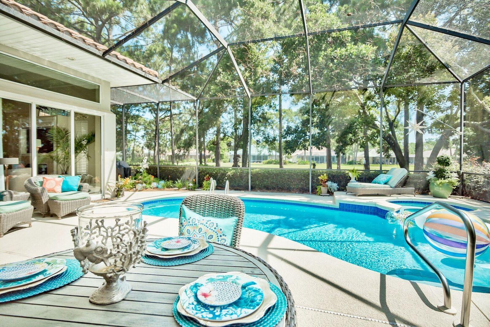 EMERALD BAY - Residential