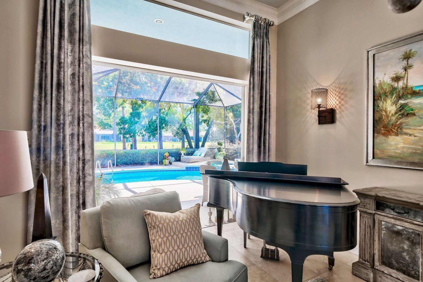 EMERALD BAY - Residential