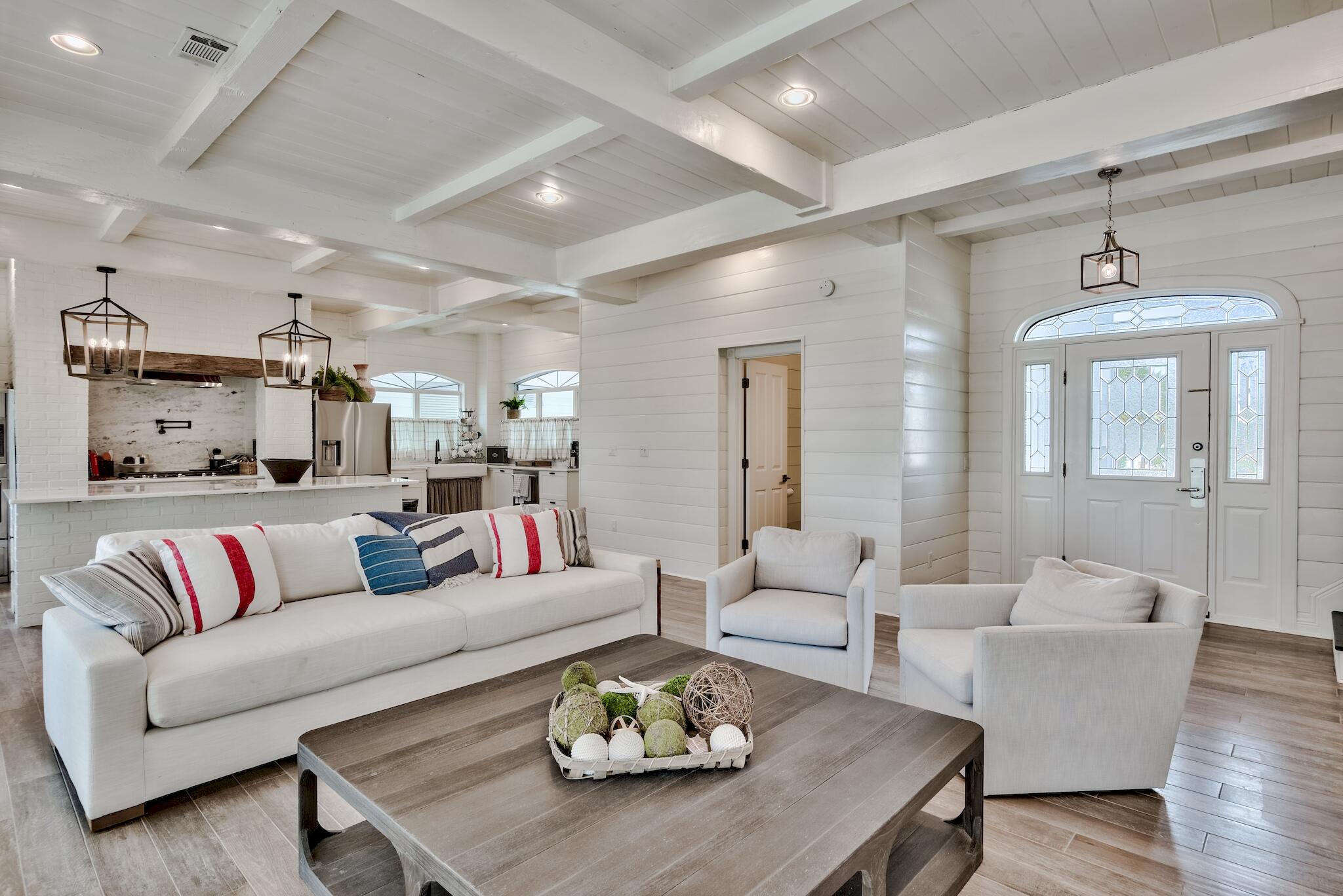CRYSTAL BEACH - Residential