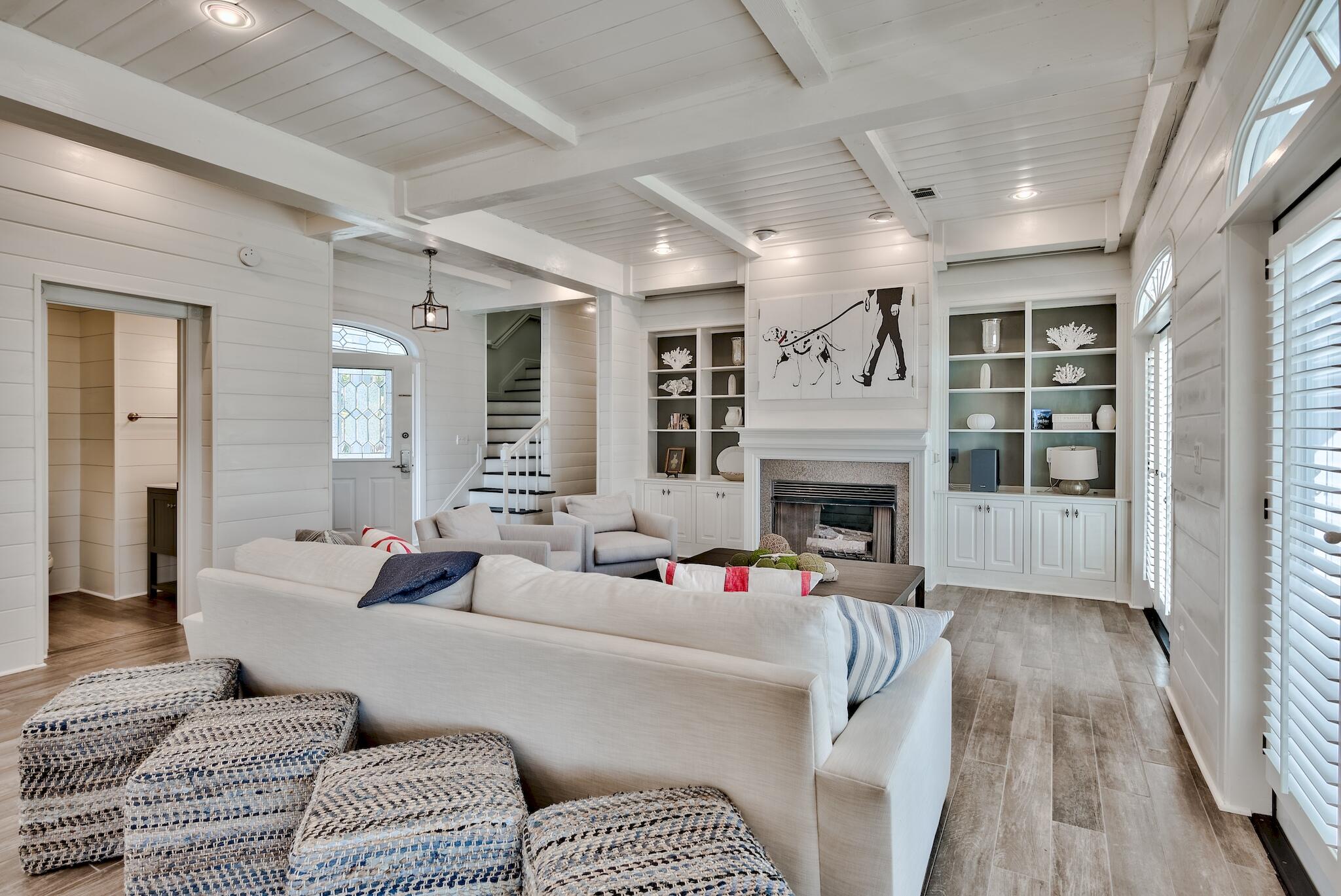 CRYSTAL BEACH - Residential