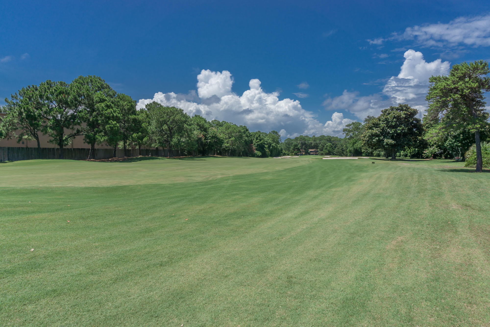 GOLF VIEW - Residential