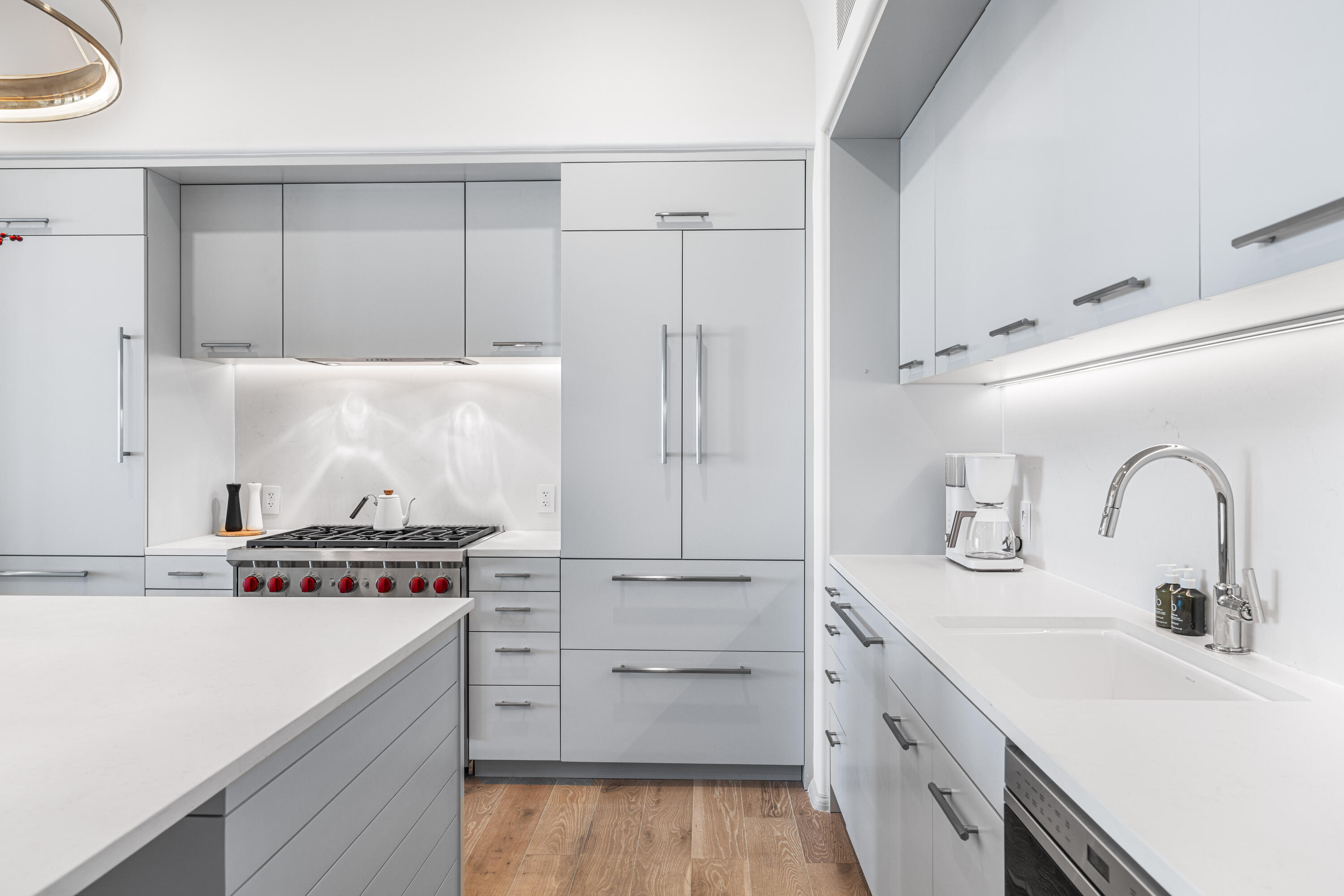 45 W Solaire Way 307