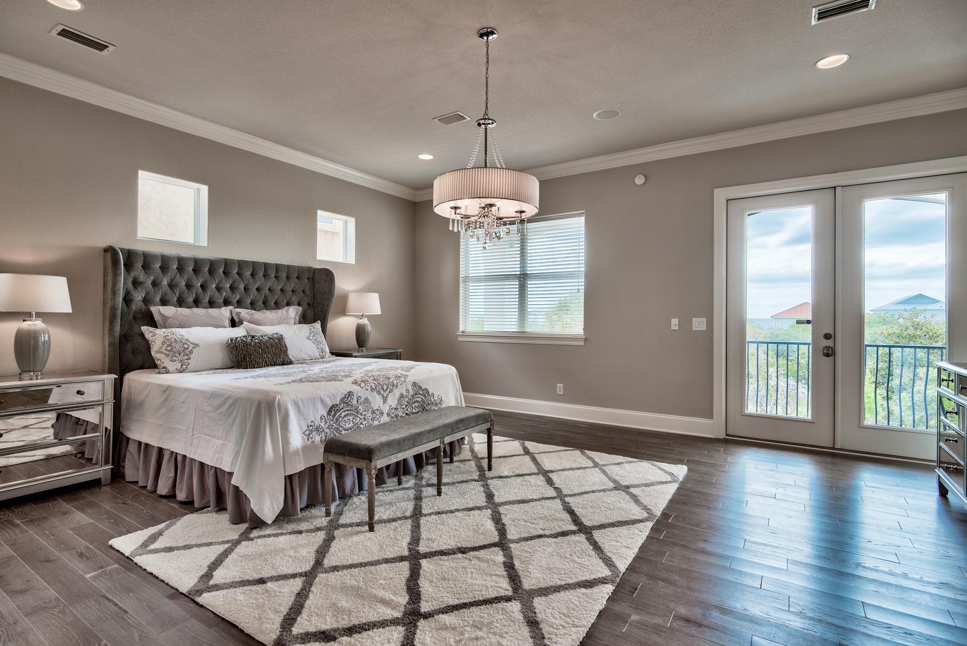 SPYGLASS VILLAS - Residential