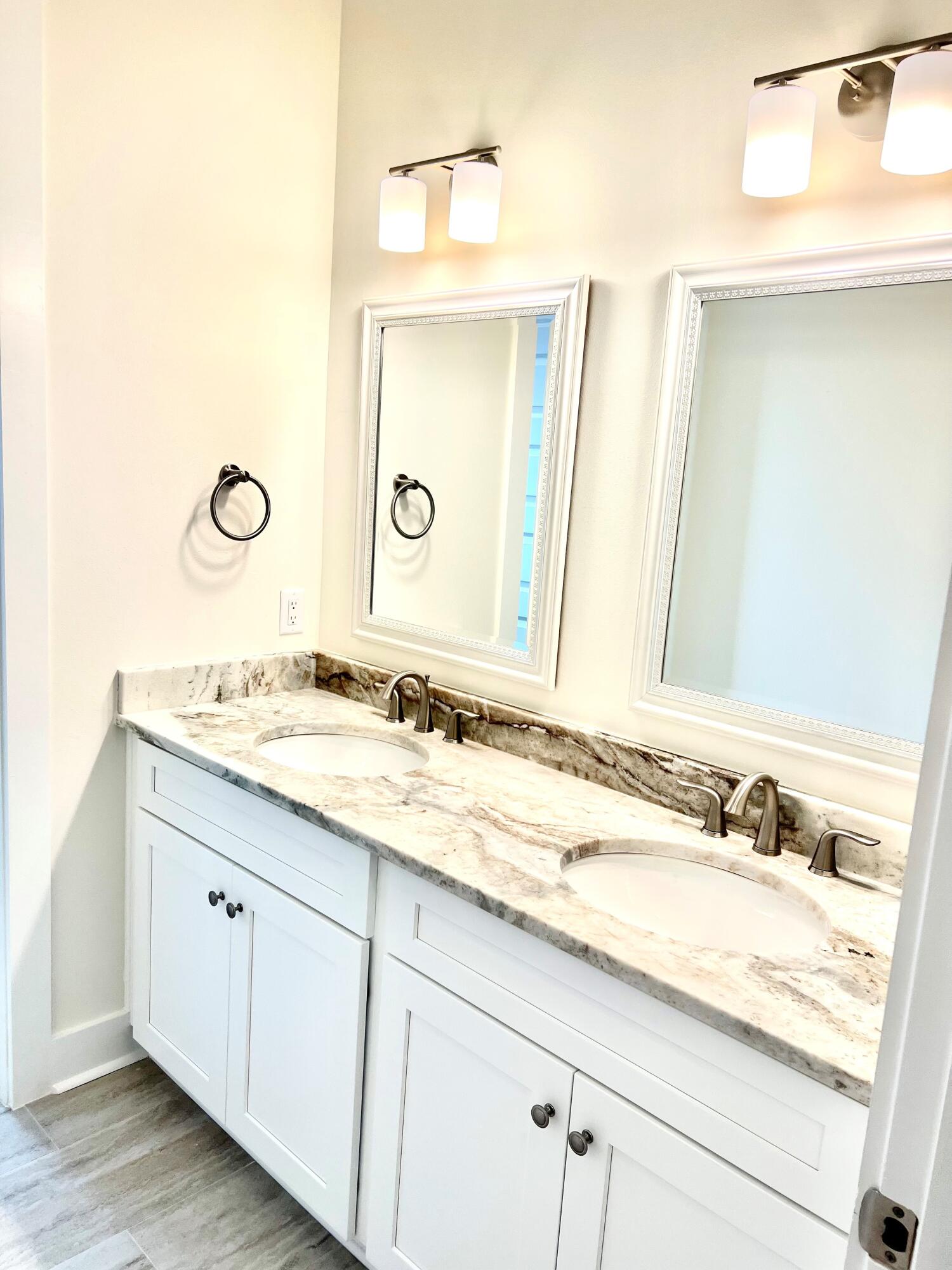 DEER MOSS CREEK - Residential