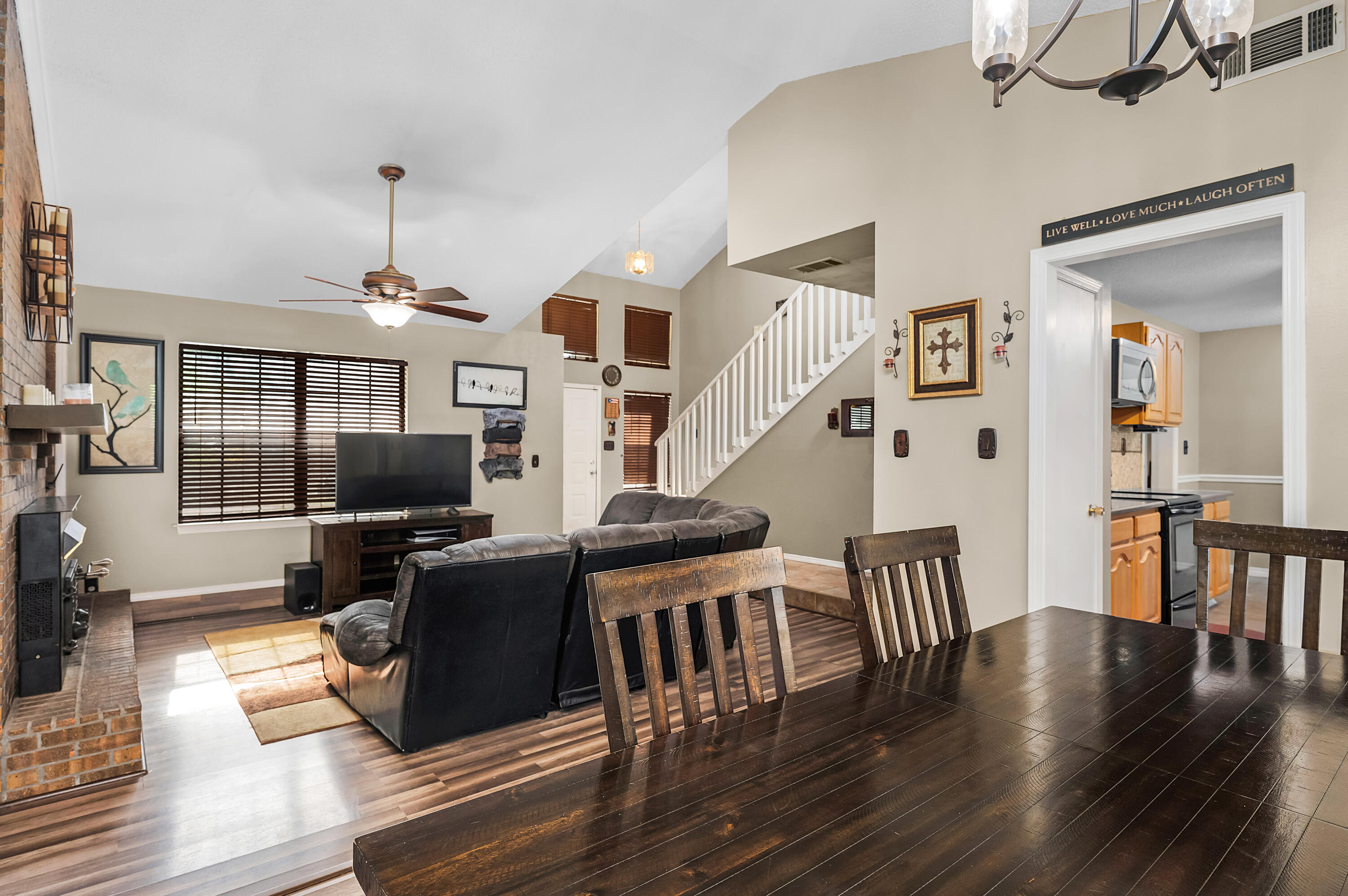 PALM ESTATES UNIT 3 - Residential