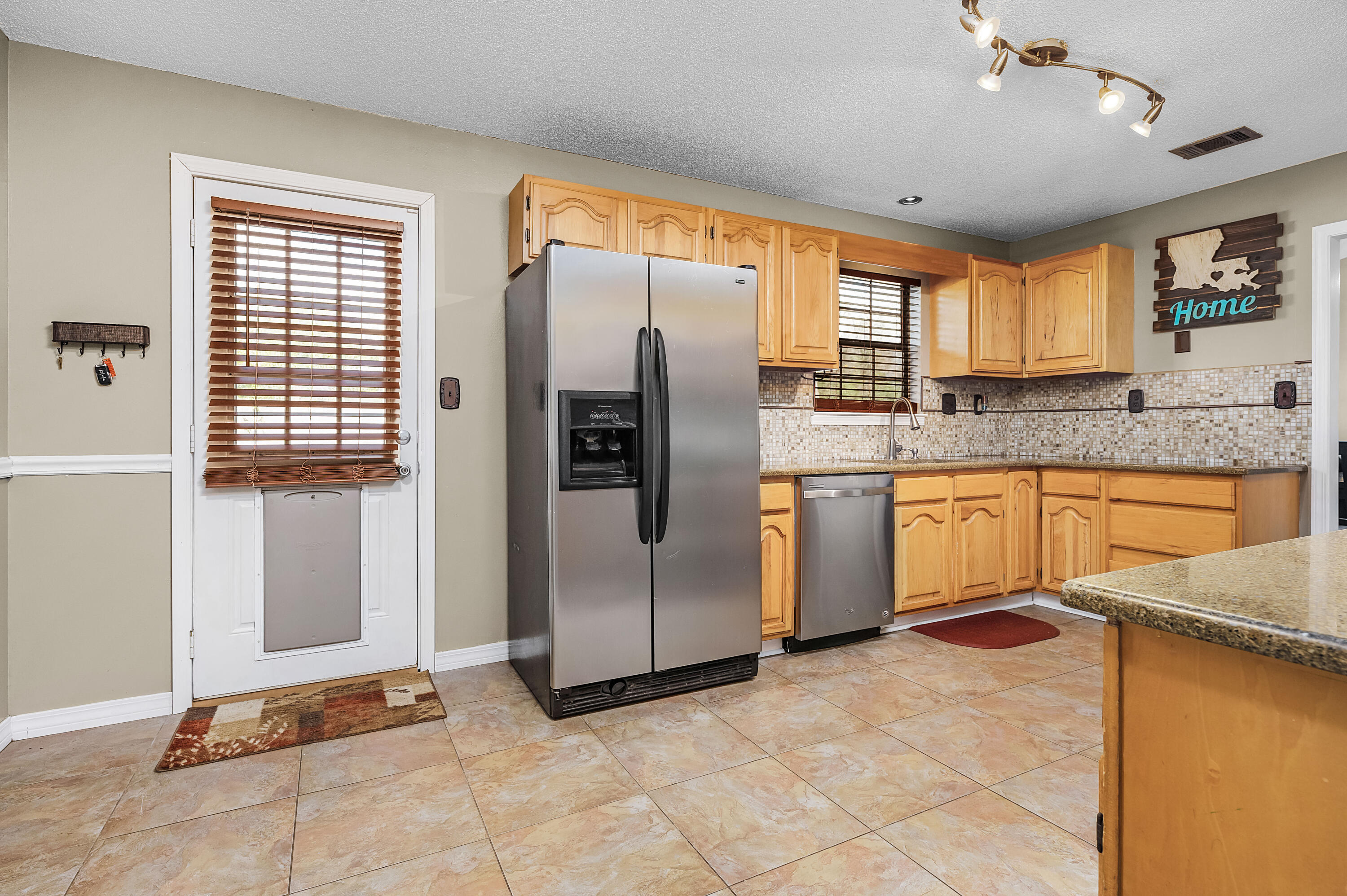 PALM ESTATES UNIT 3 - Residential