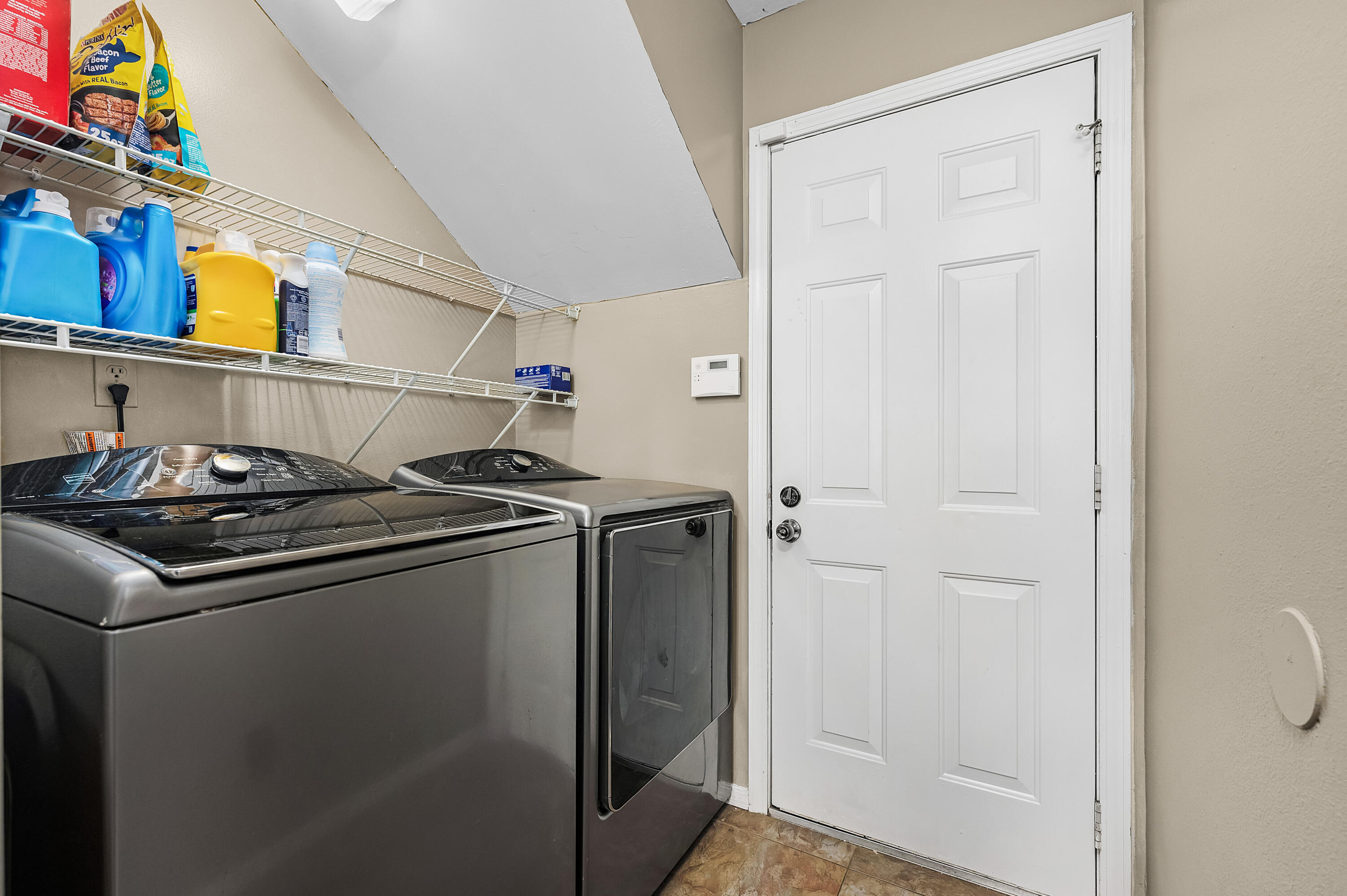 PALM ESTATES UNIT 3 - Residential