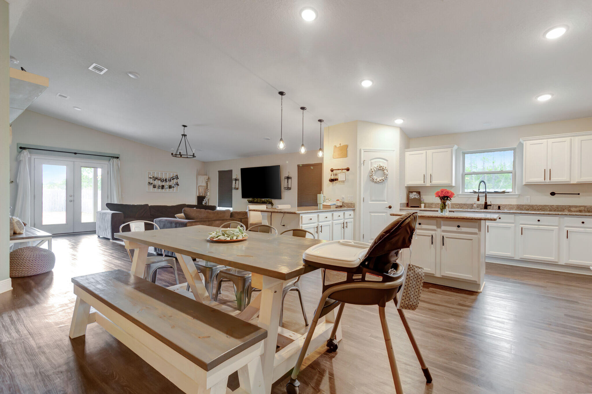 HEATHERS PLACE - Residential Lease