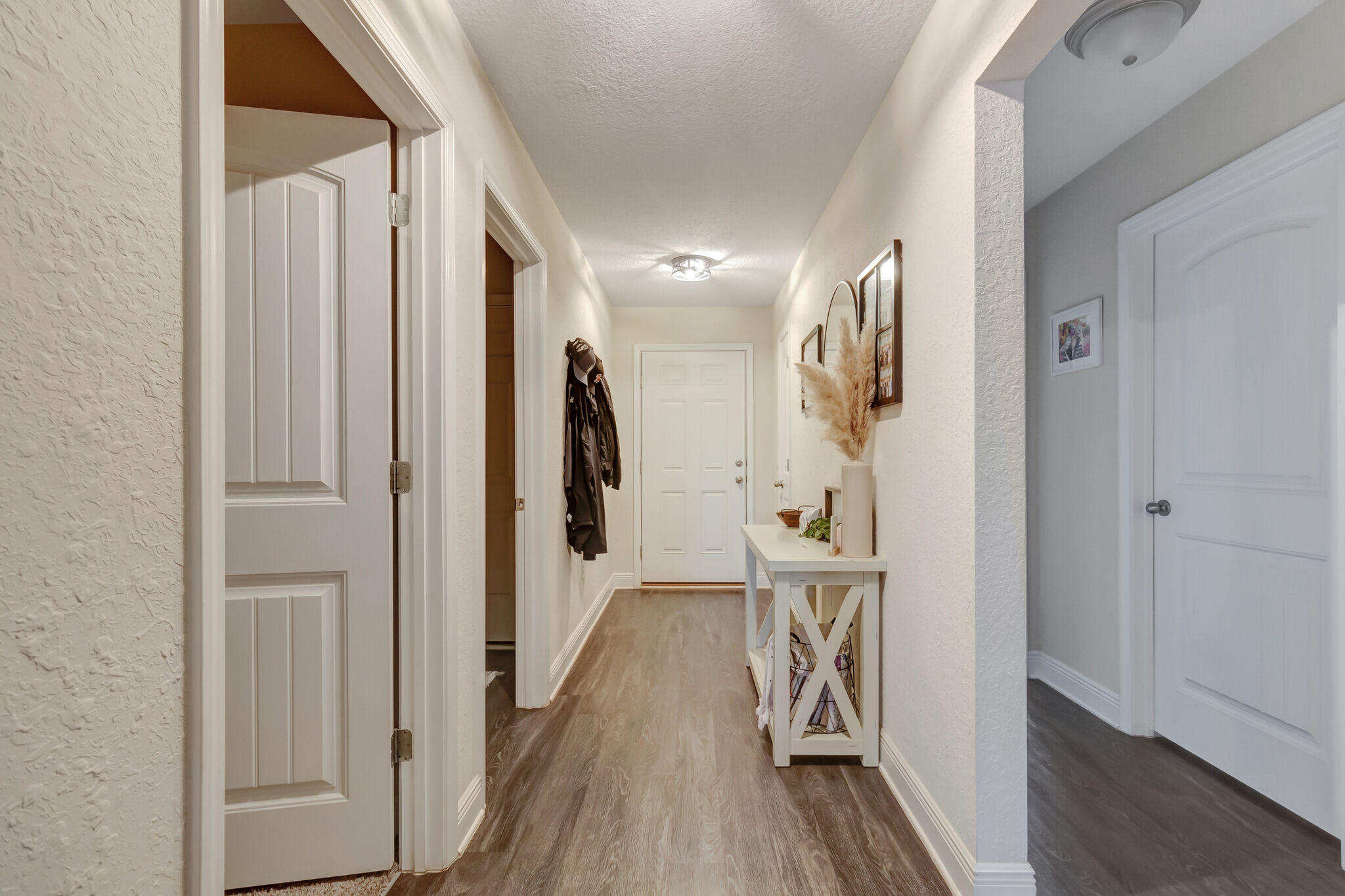 HEATHERS PLACE - Residential Lease