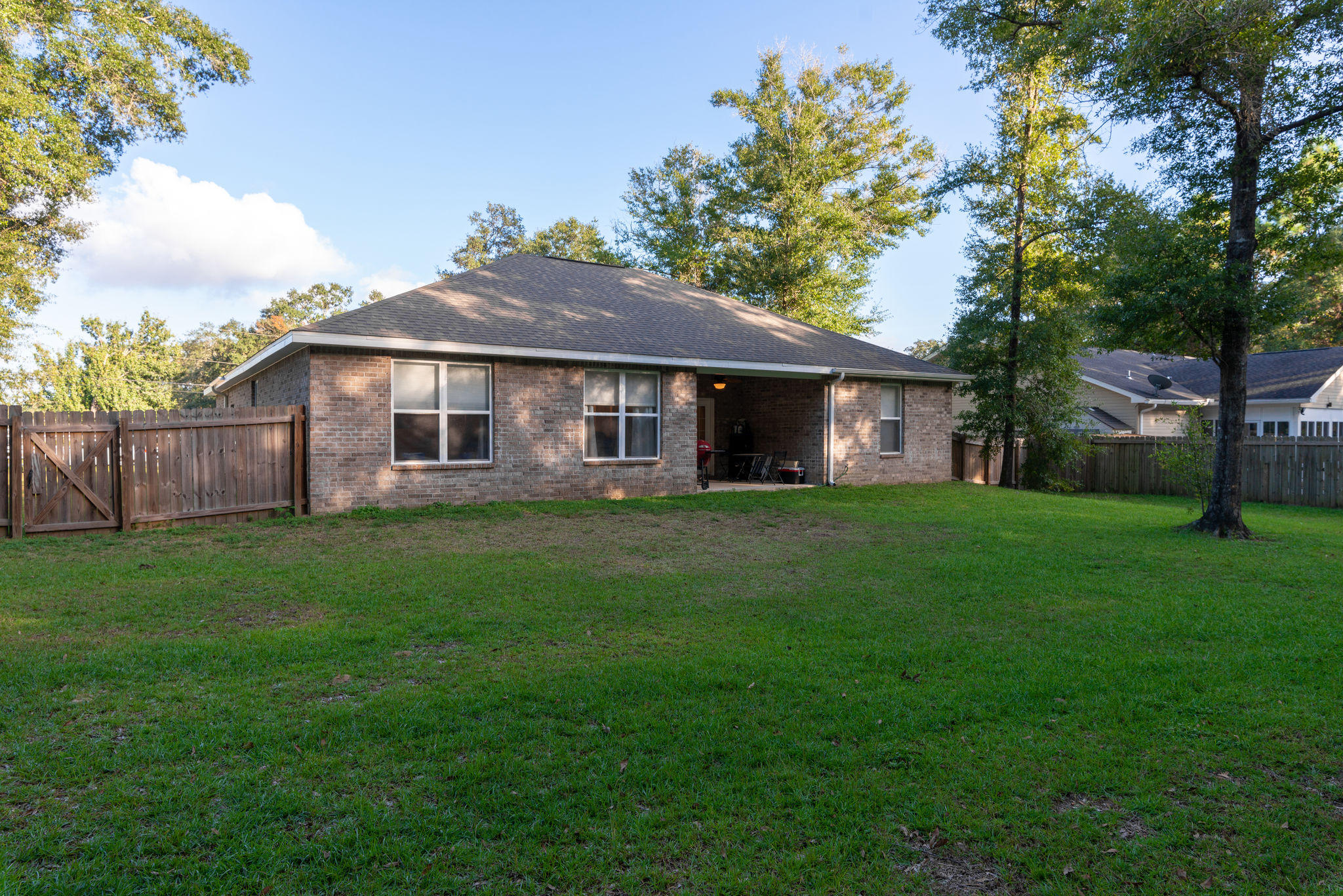 LAKE FRANCIS ESTATES - Residential