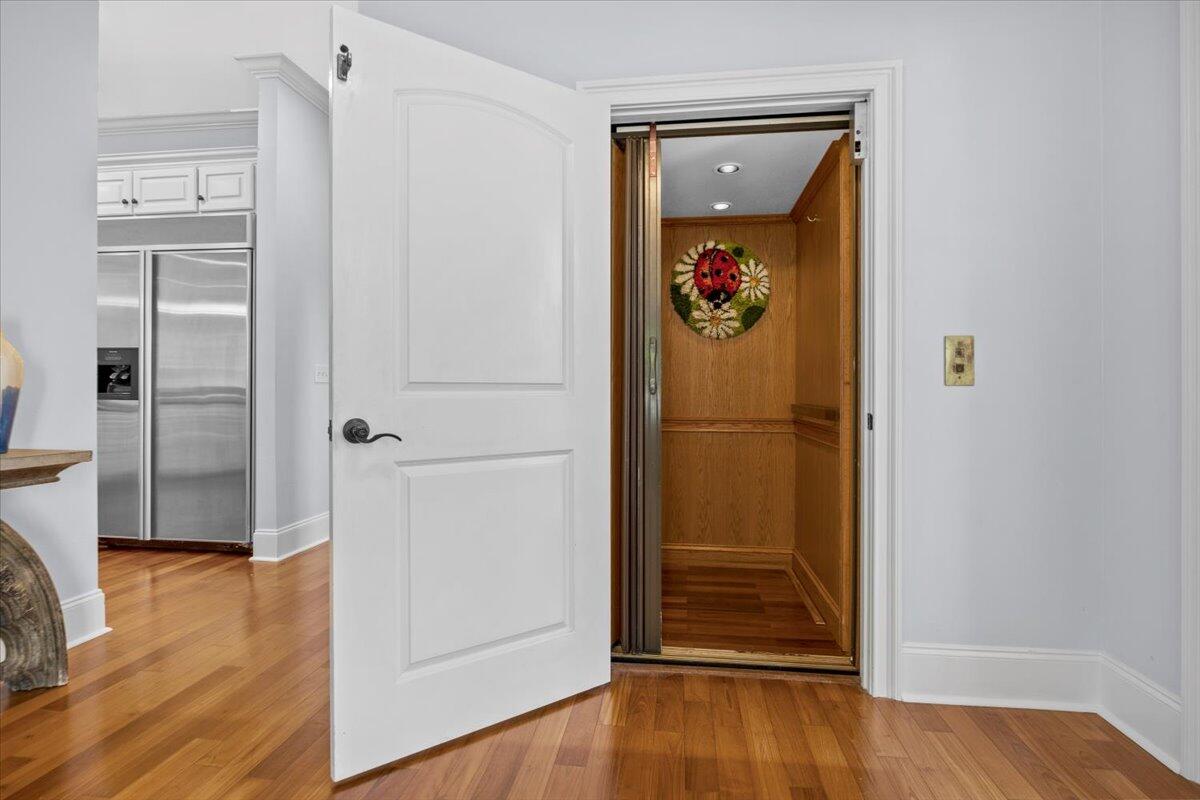 SOUNDSIDE RESUB - Residential