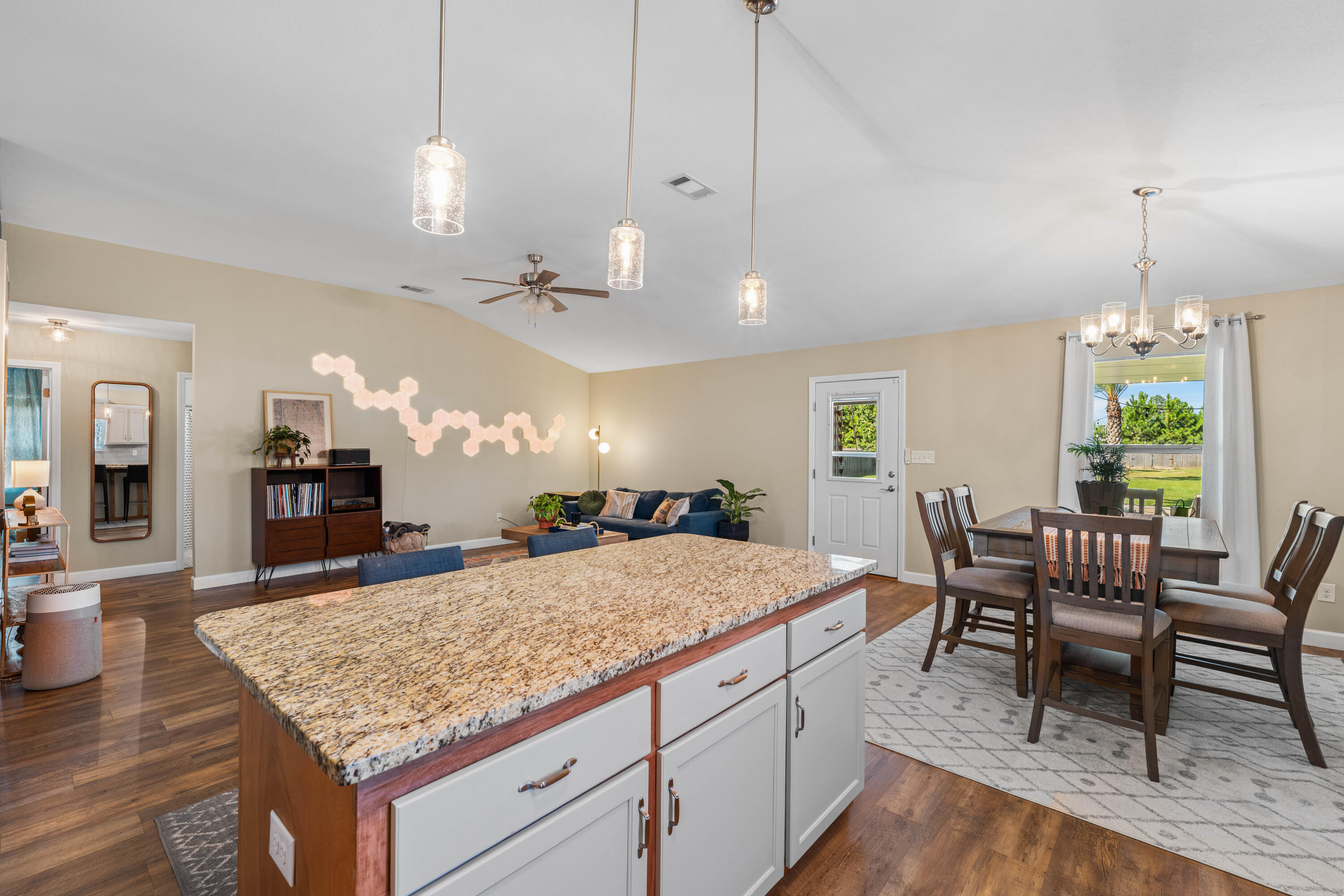 Diane's Landing - Residential