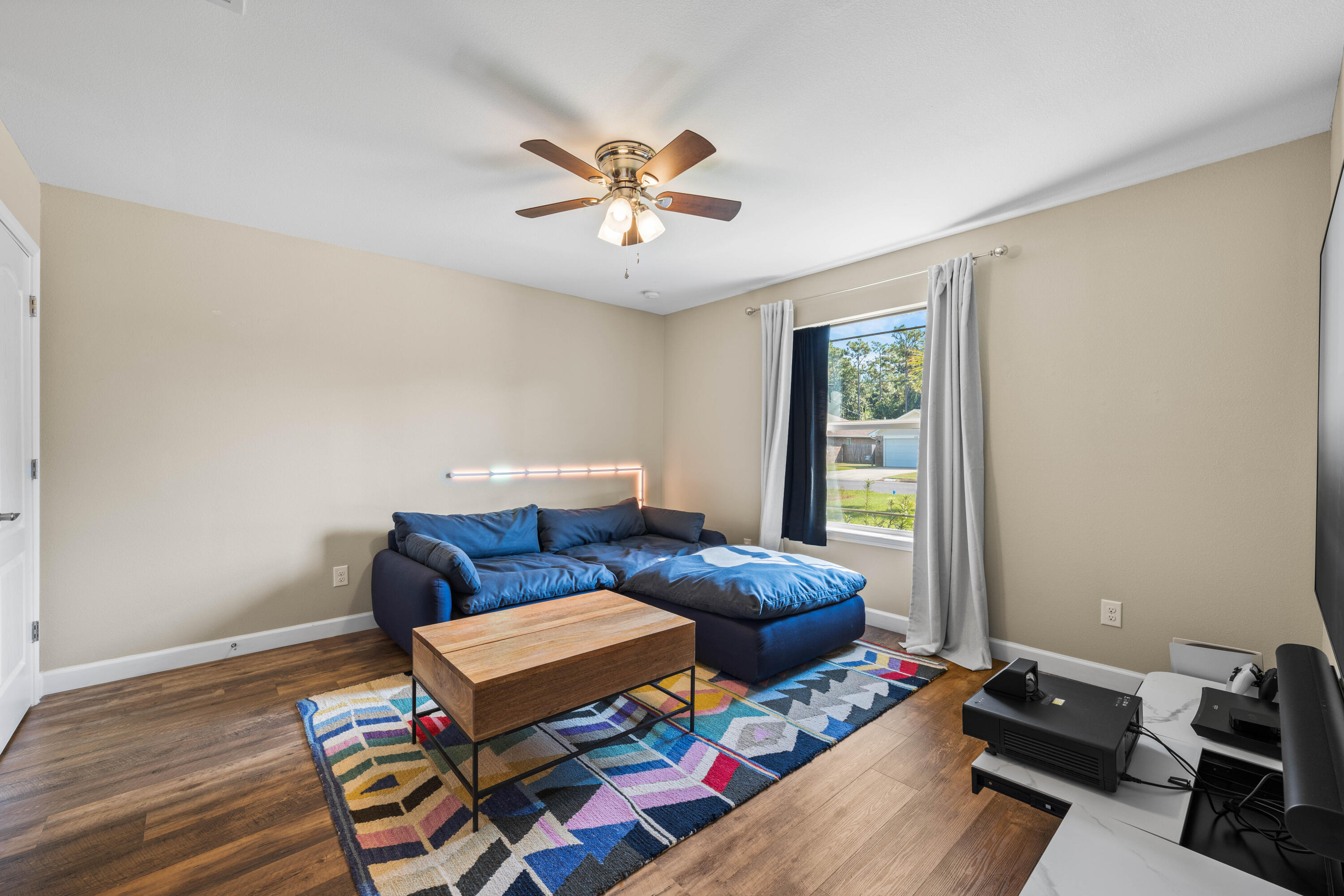 Diane's Landing - Residential