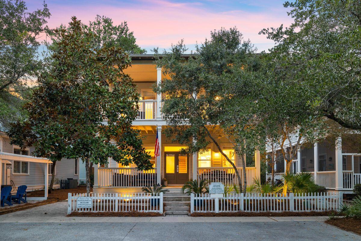 SUMMER'S EDGE - Residential