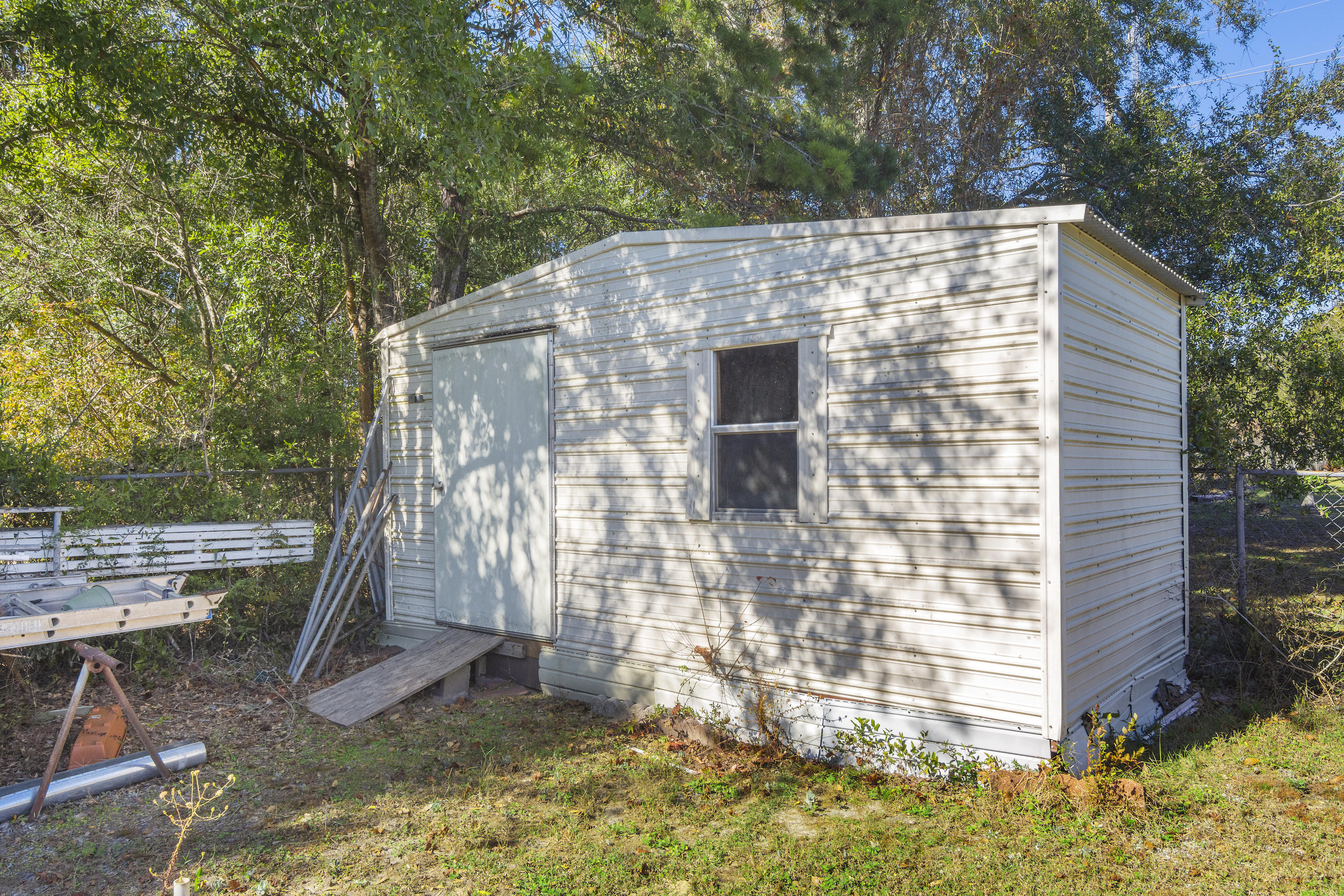 SOUTH POINTE ESTATES - Residential