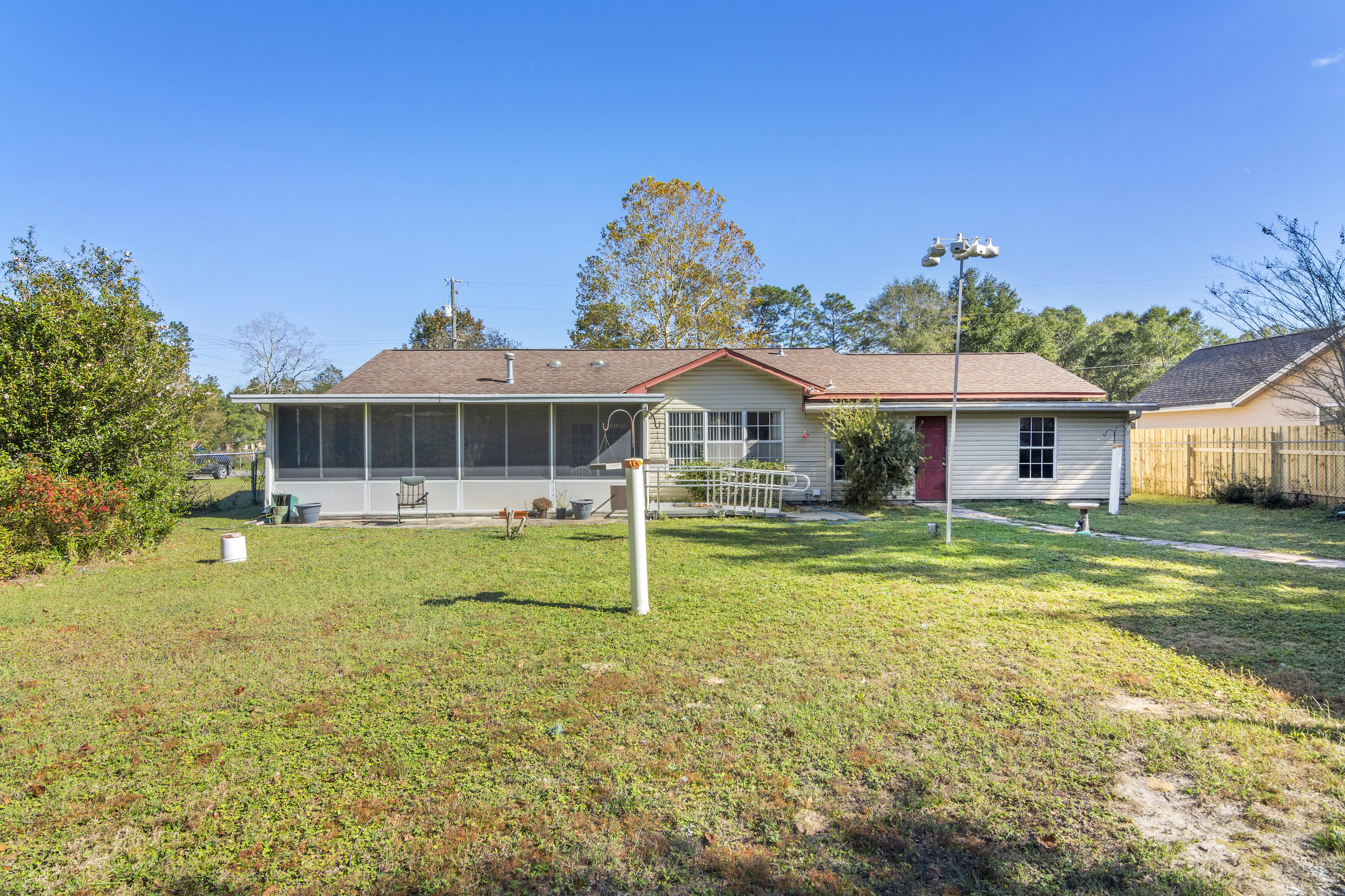 SOUTH POINTE ESTATES - Residential