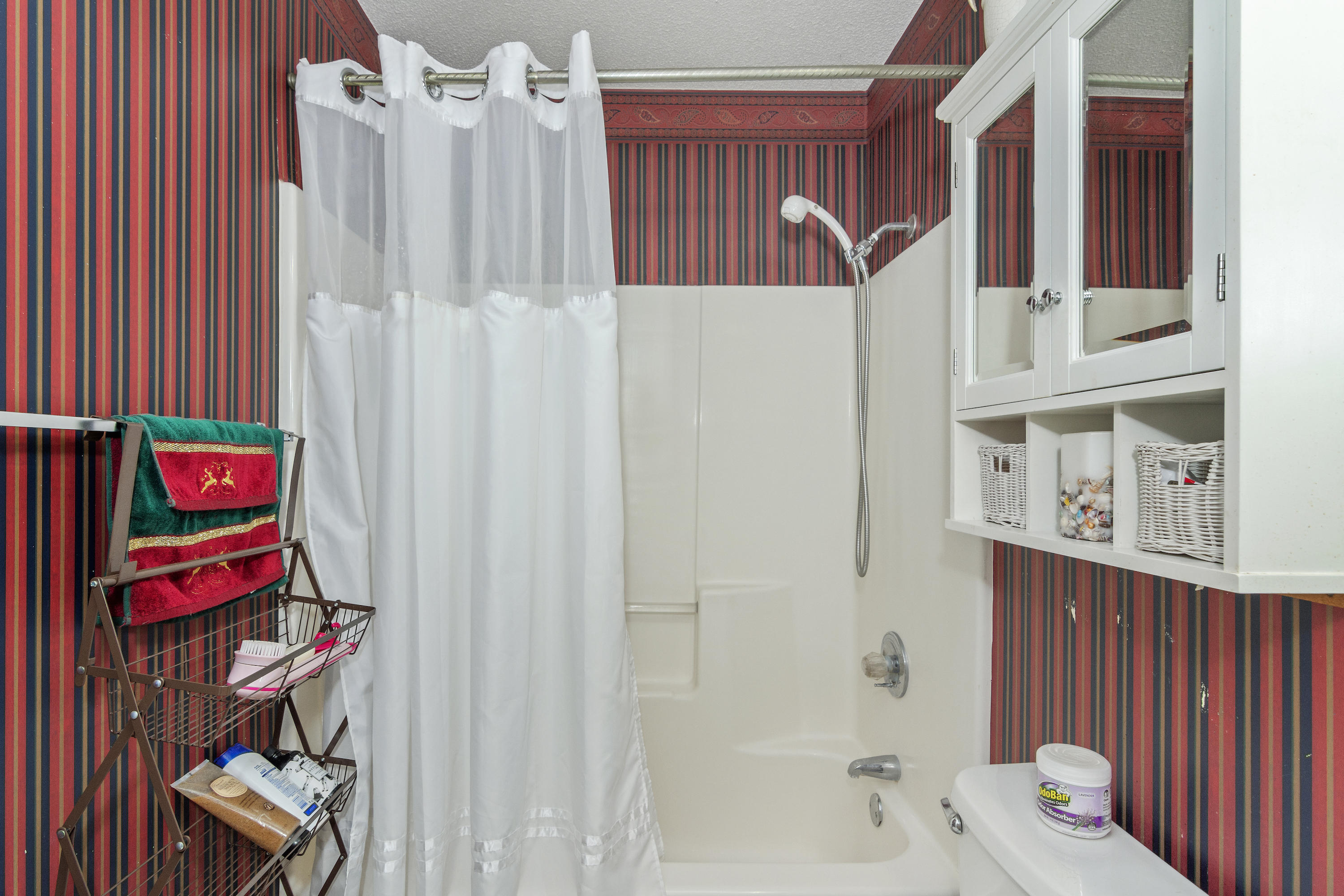 SOUTH POINTE ESTATES - Residential