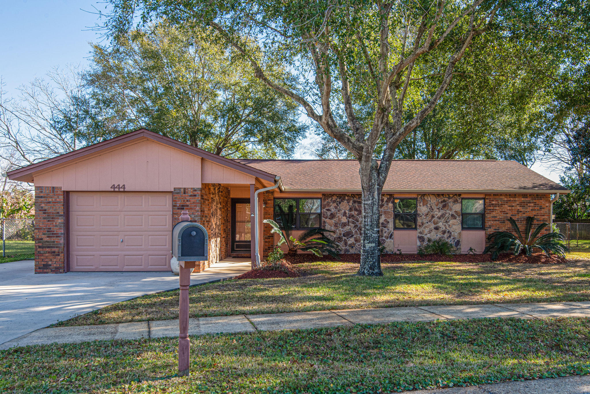 EASTWOOD 8TH ADDN - Residential