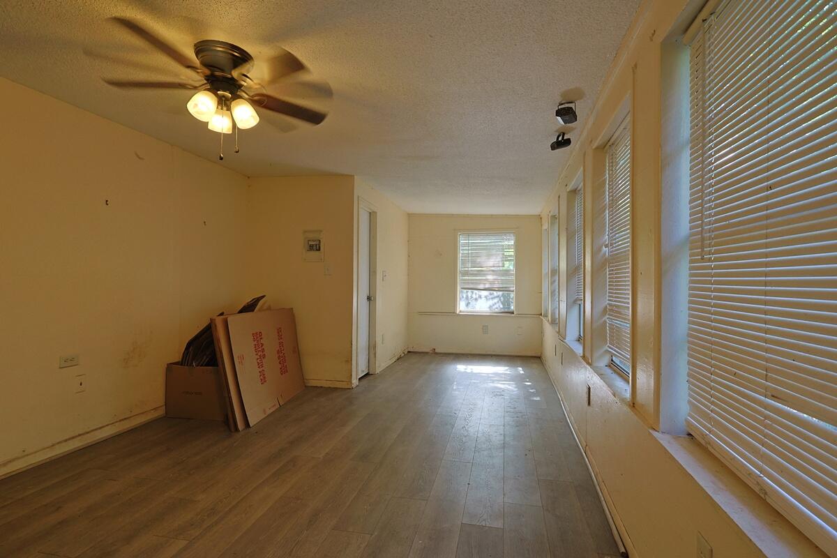 WYNNEHAVEN BEACH ESTATES - Residential