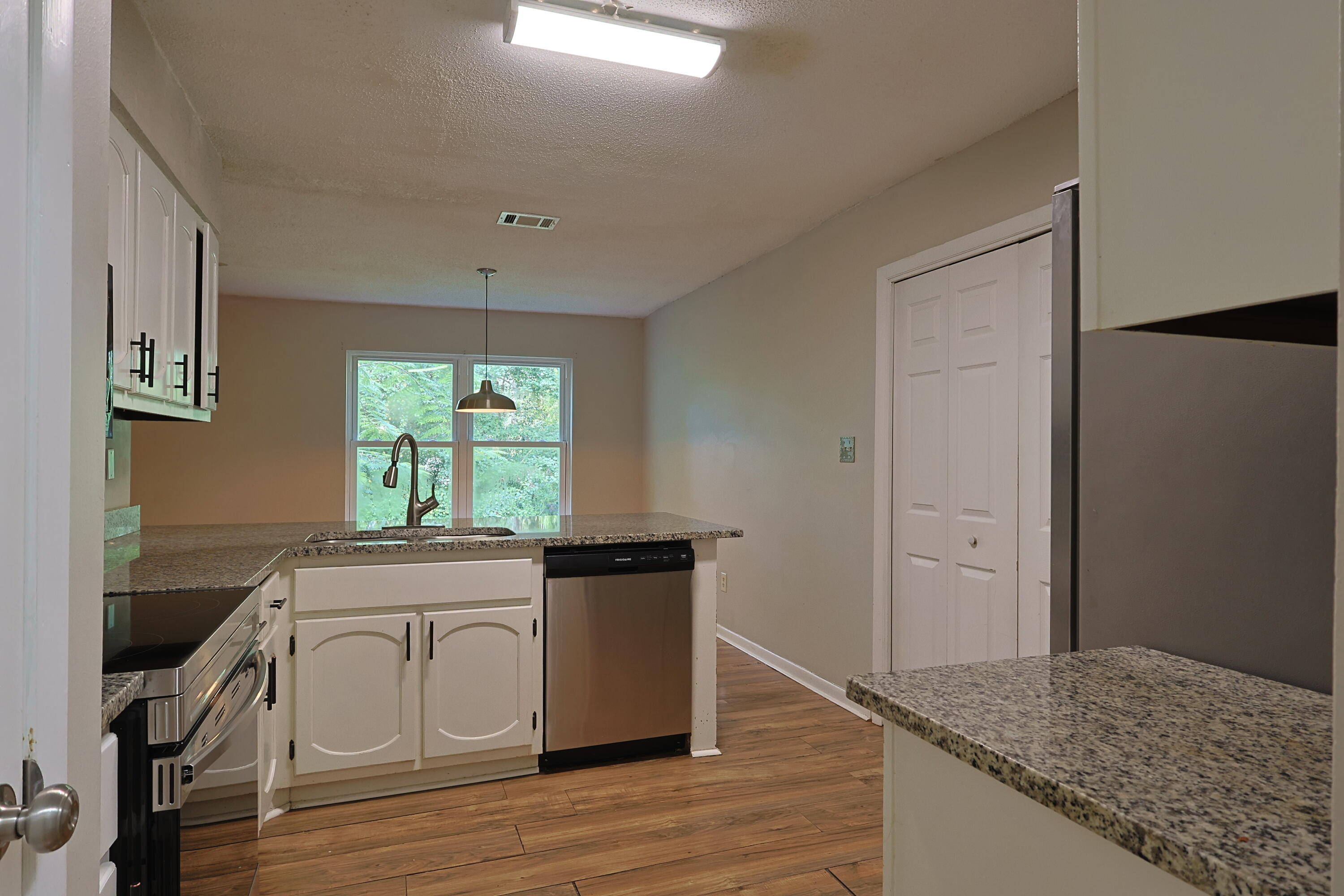WYNNEHAVEN BEACH ESTATES - Residential