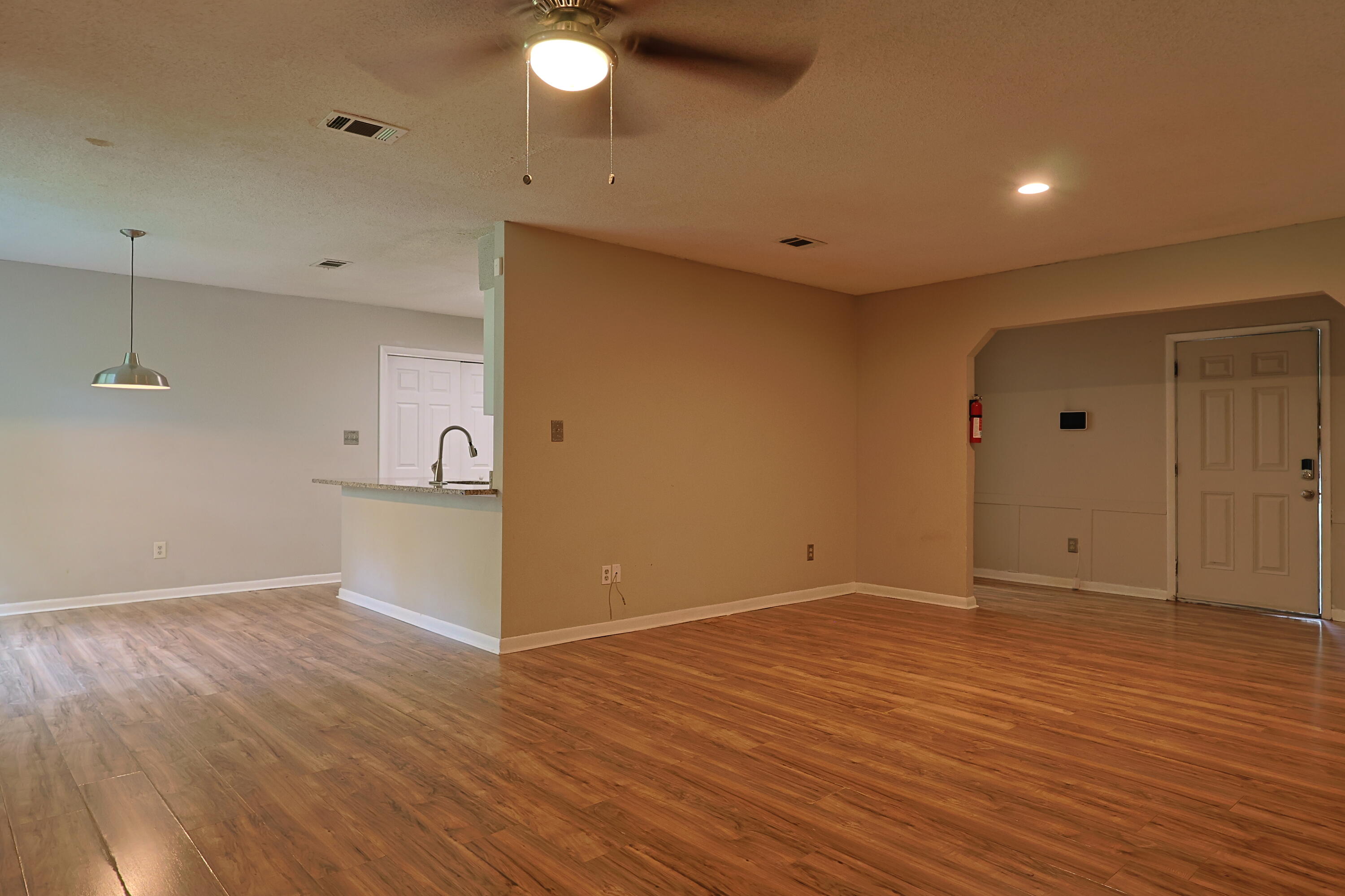 WYNNEHAVEN BEACH ESTATES - Residential