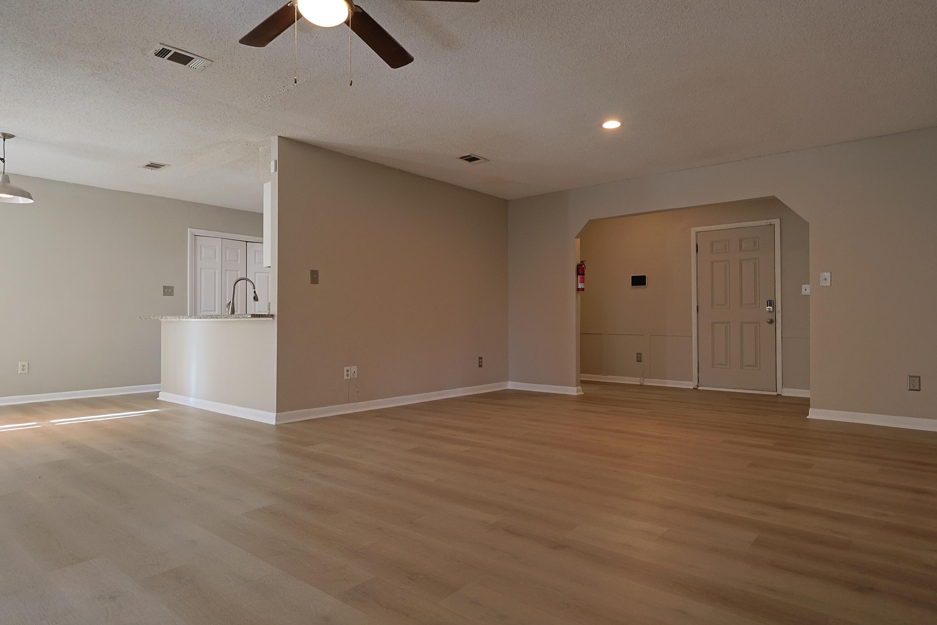 WYNNEHAVEN BEACH ESTATES - Residential