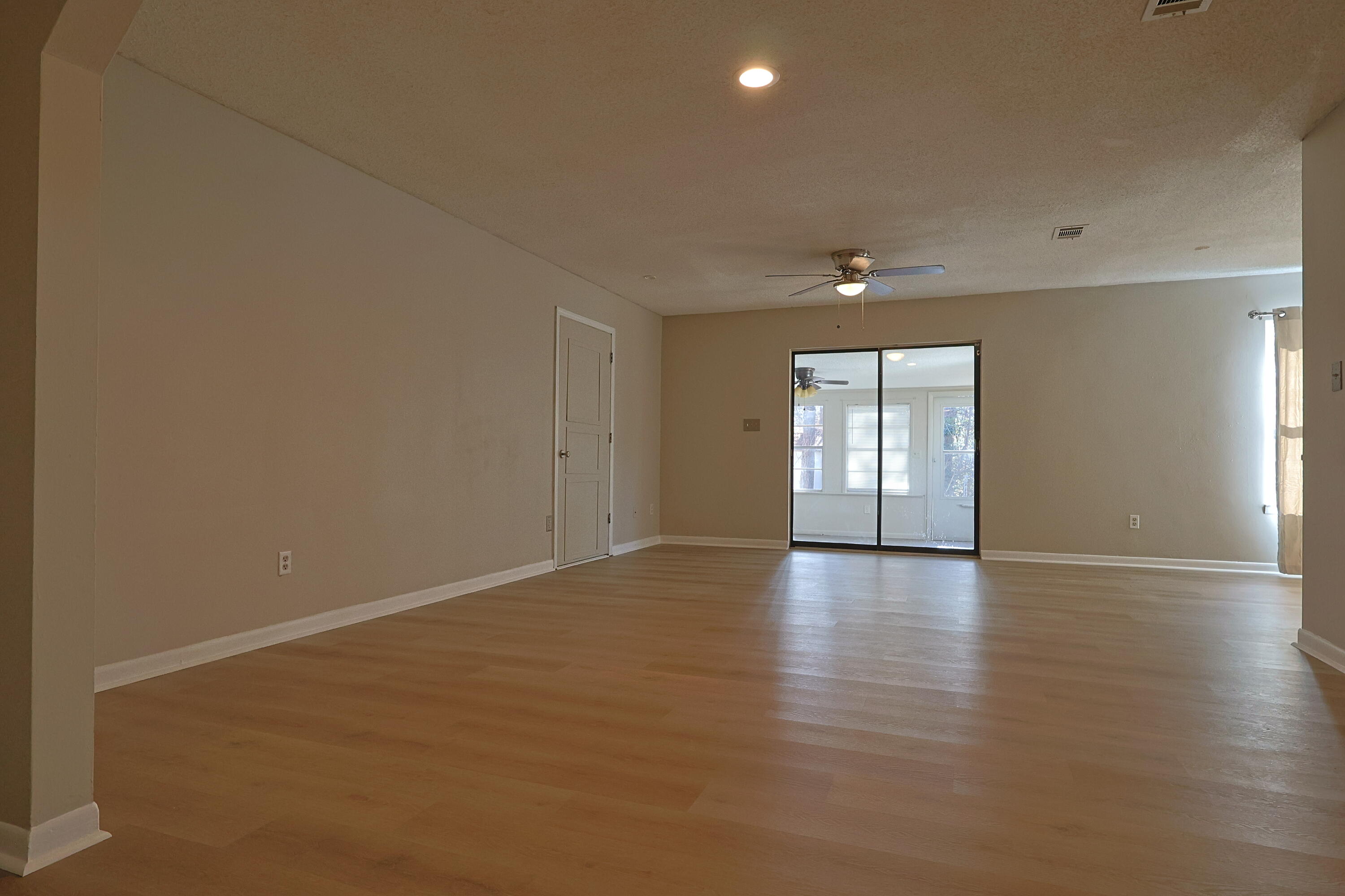 WYNNEHAVEN BEACH ESTATES - Residential