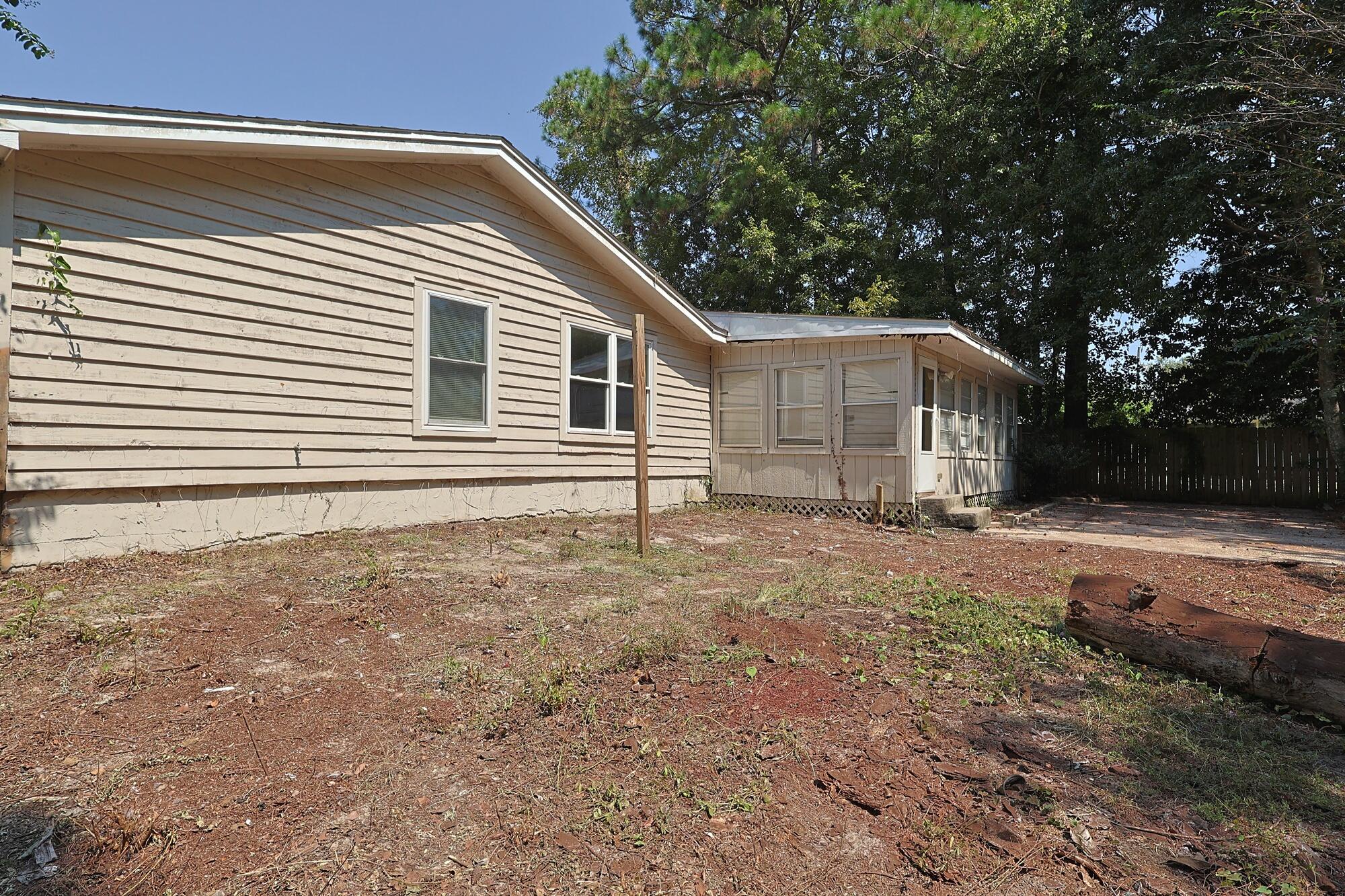 WYNNEHAVEN BEACH ESTATES - Residential