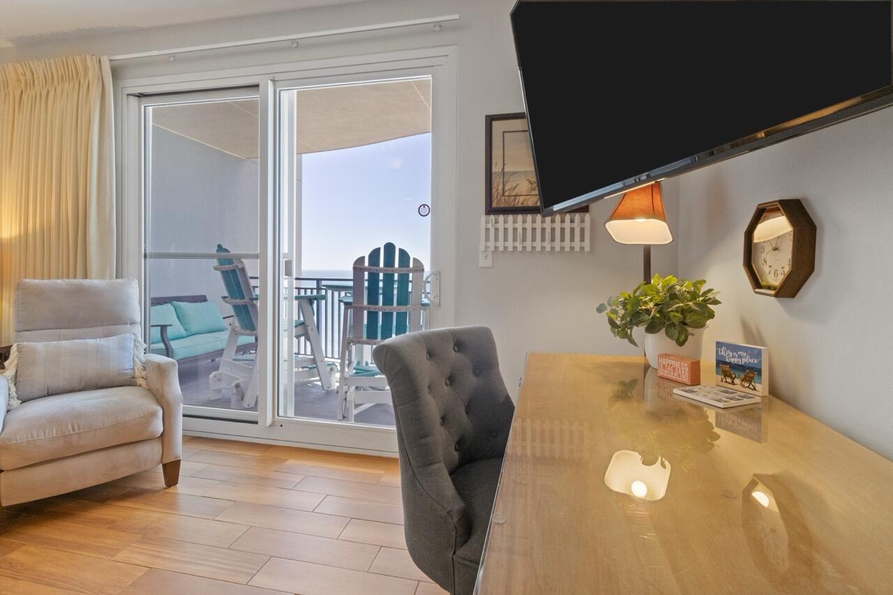 STERLING BREEZE CONDOMINIUM - Residential