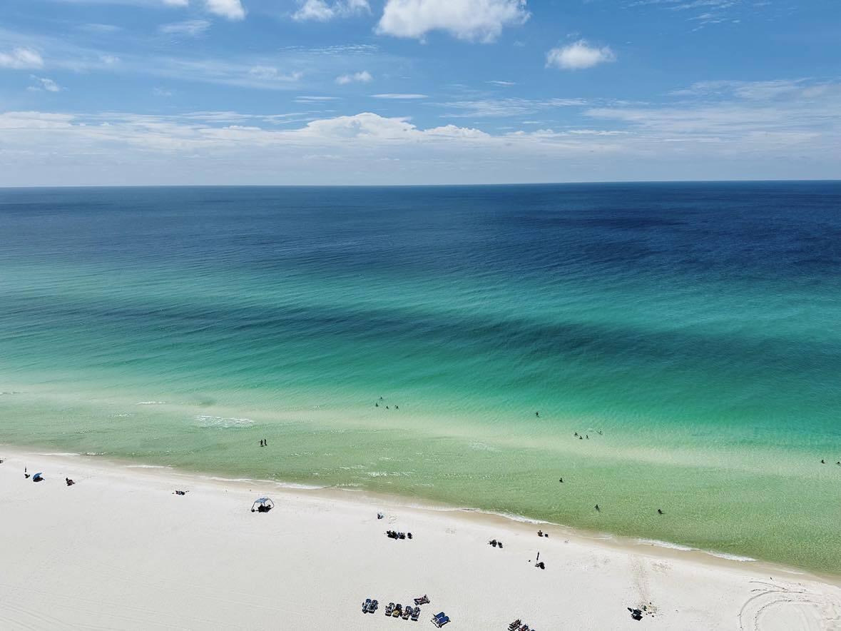 STERLING BREEZE CONDOMINIUM - Residential