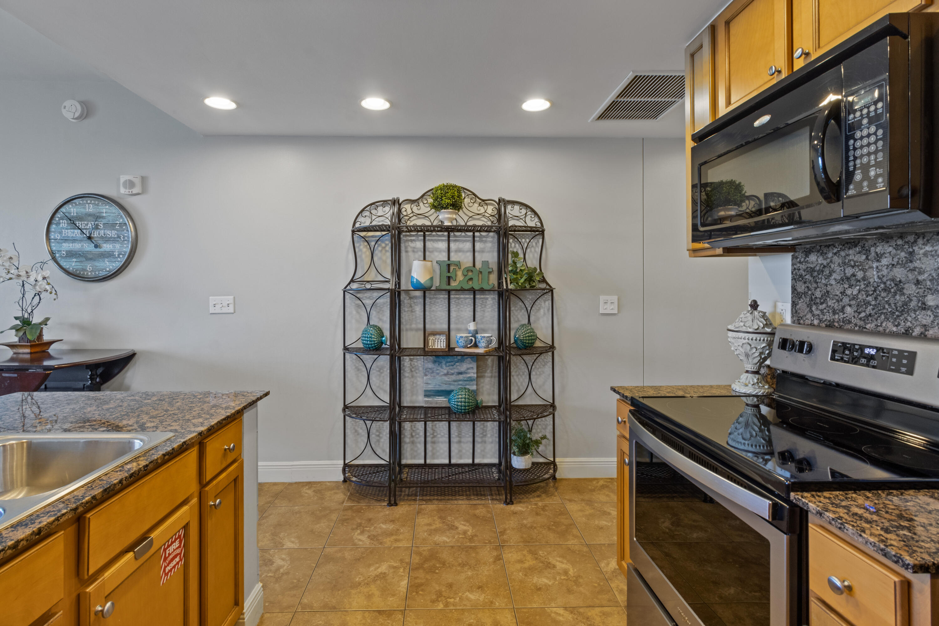 STERLING BREEZE CONDOMINIUM - Residential