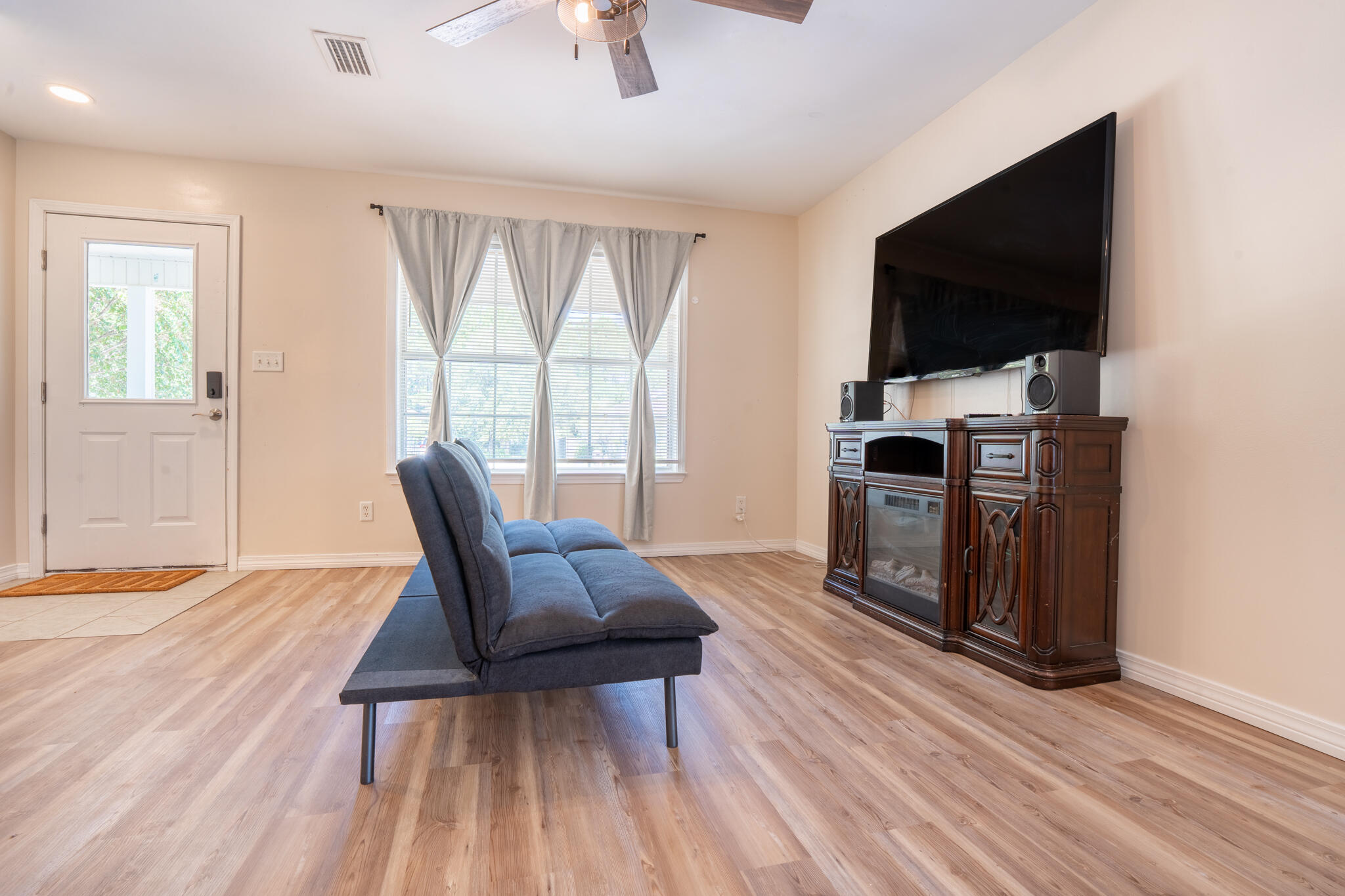 BAYOU FARMS - Residential