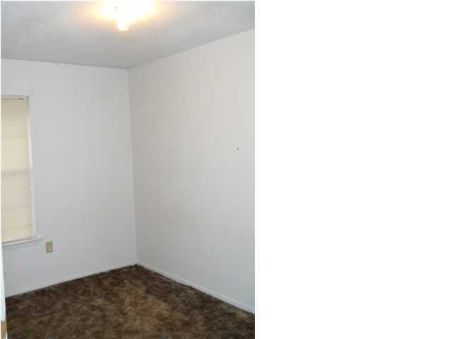 METES & BOUNDS - Residential Lease