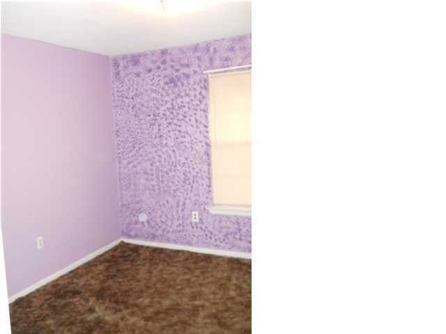 METES & BOUNDS - Residential Lease