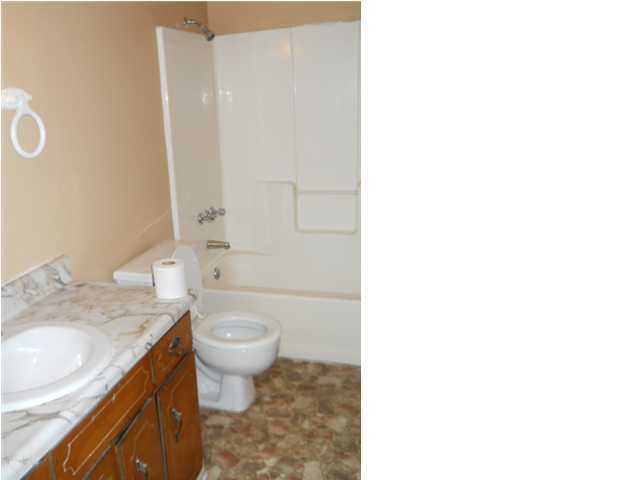 METES & BOUNDS - Residential Lease