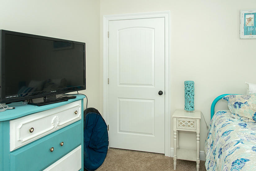 NAVARRE FIRST ADD - Residential Lease