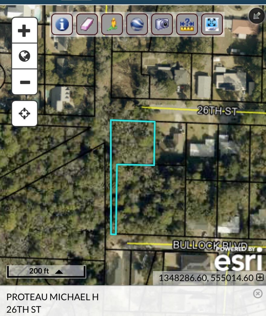Few markets on the Gulf Coast offer the stability, lifestyle, and consistent buyer demand that Niceville, Florida delivers and this vacant lot on 26th Street sits right in the middle of it.Niceville's lifestyle amenities include Rocky Bayou State Park, Bluewater Bay's championship golf, Turkey Creek Nature Trail, and the Mattie Kelly Arts Center. Combined with top-ranked schools including Niceville Senior High and Ruckel Middle, create the kind of community that attracts motivated, qualified buyers.Destin's beaches are 17 miles south, the Destin-Fort Walton Beach Airport is 5 miles away, and Eglin AFB ensures a consistent, recession-resilient buyer pool unlike anywhere else on the Gulf Coast.The demand is here. The location is proven. All that's missing is the build.