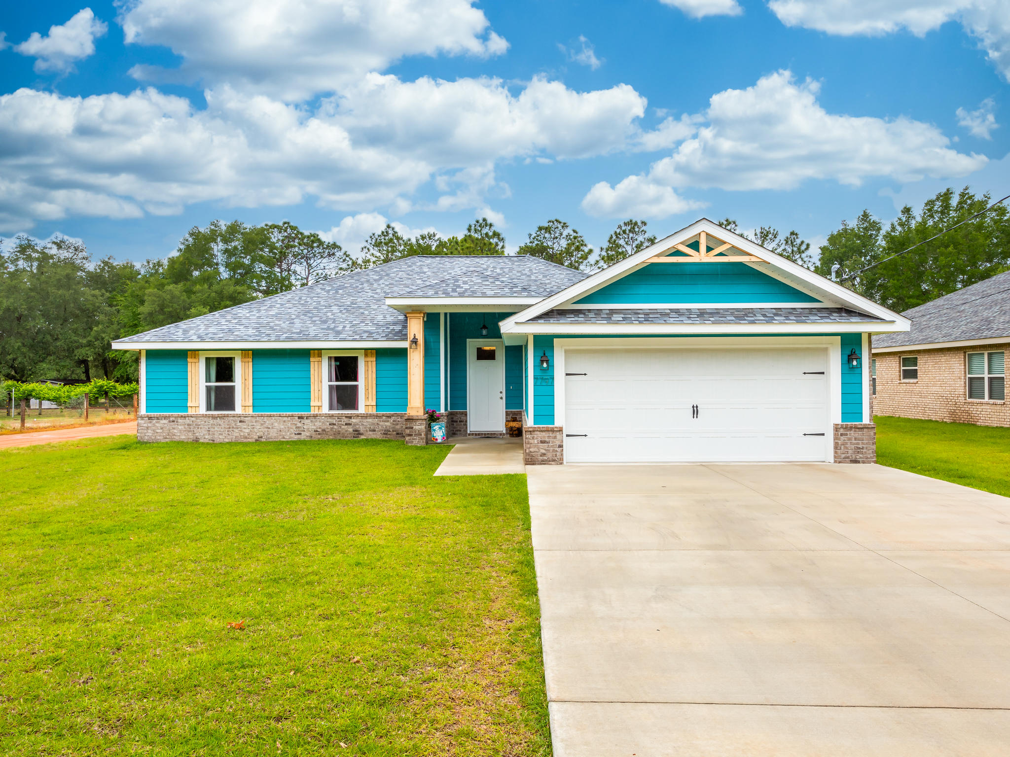 NO RECORDED SUBDIVISION - Residential