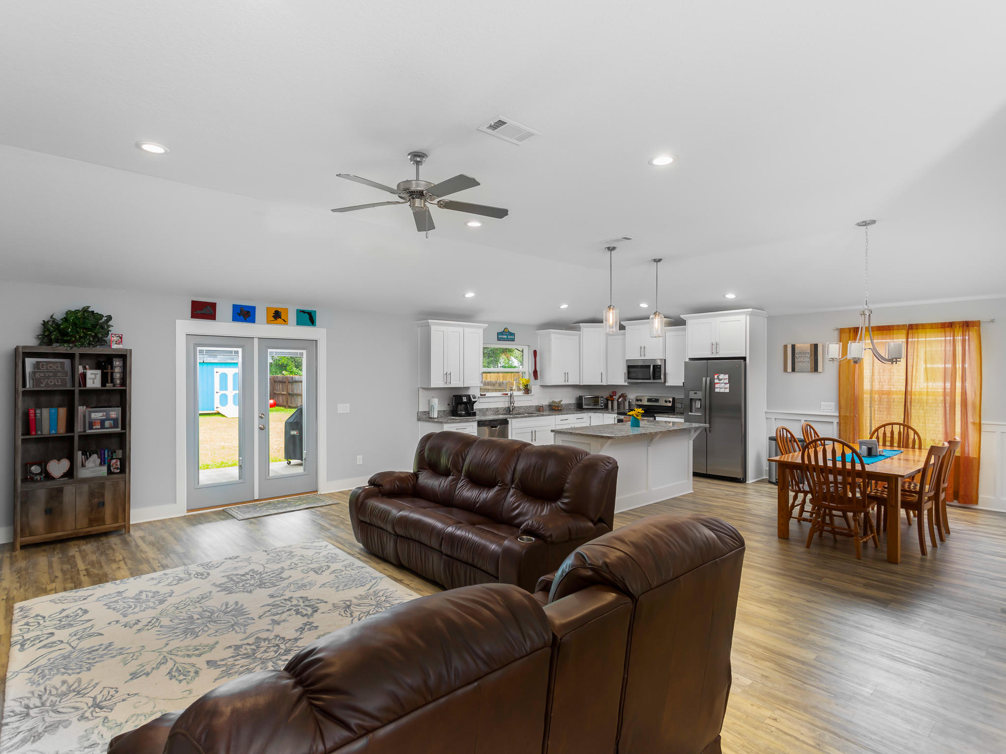 NO RECORDED SUBDIVISION - Residential