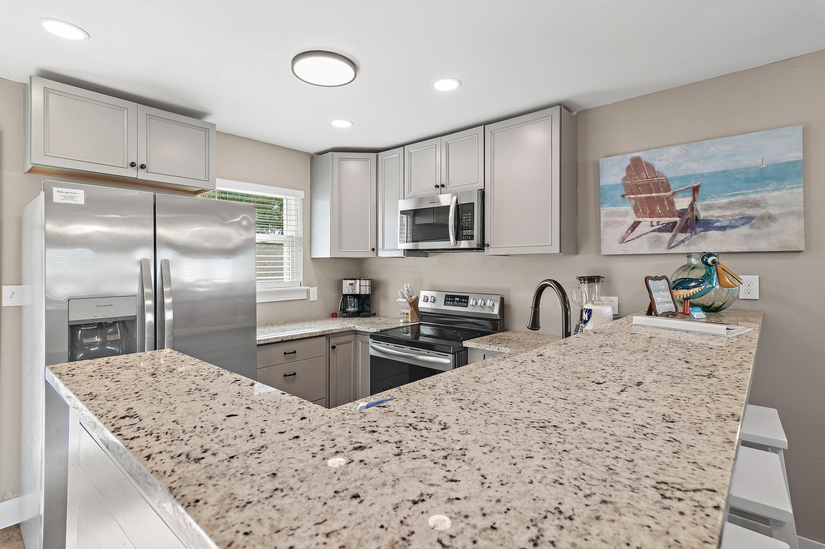 PIRATES COVE INLET CONDO - Residential