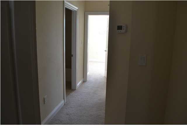 WALTON OAKS - Residential Lease