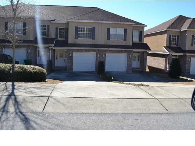 WALTON OAKS - Residential Lease