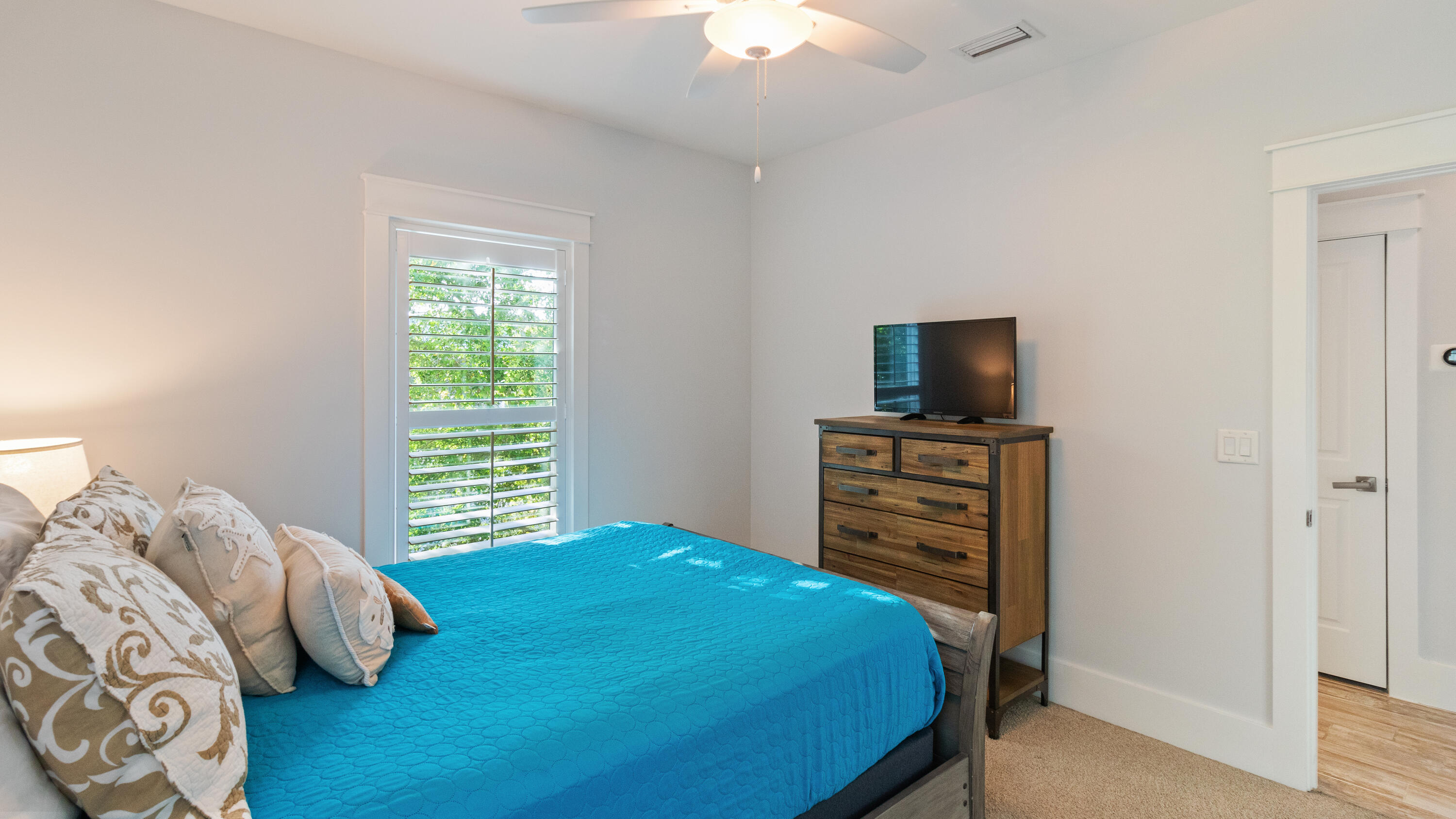 SUGAR SAND LANE - Residential