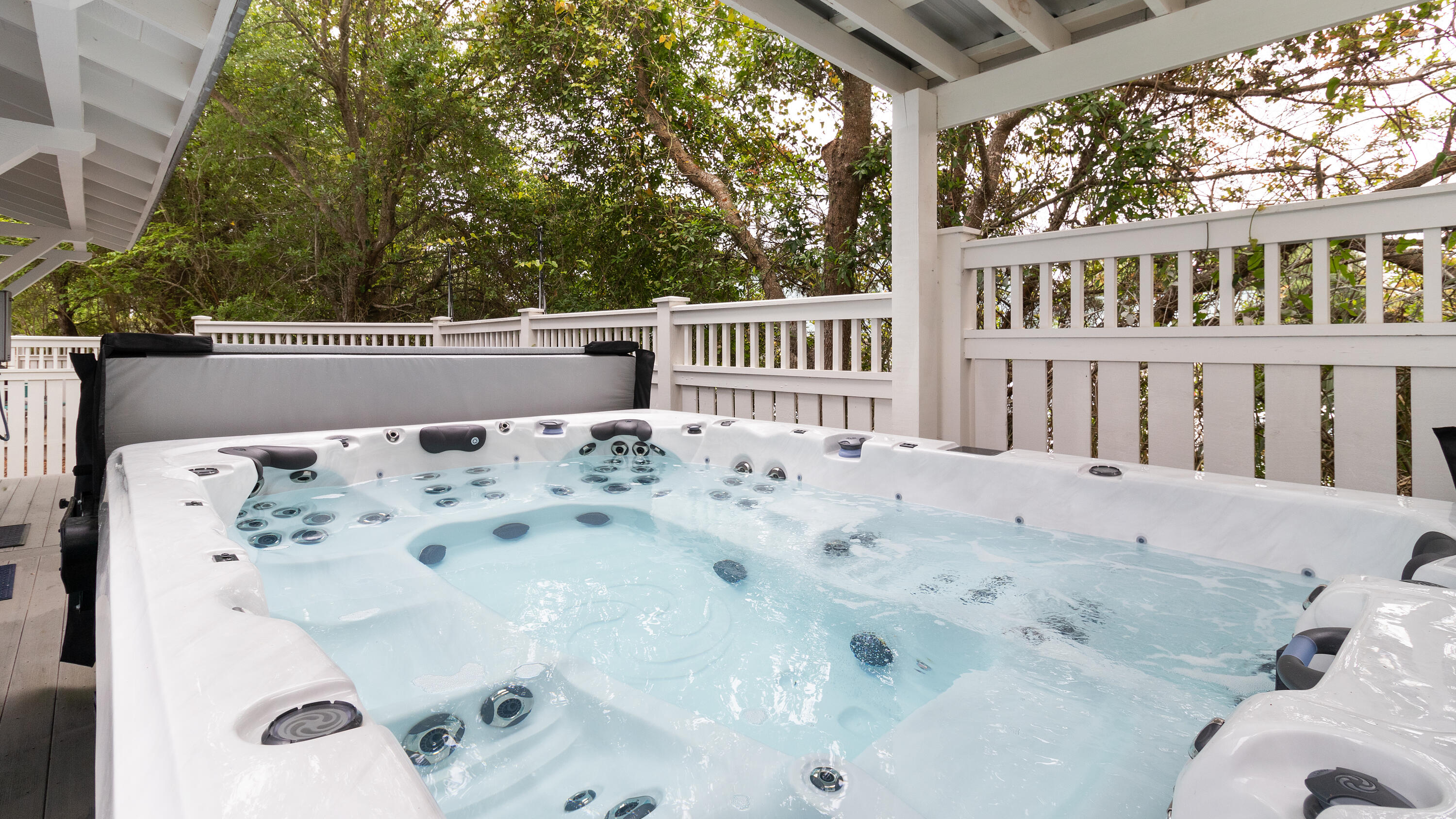 SUGAR SAND LANE - Residential