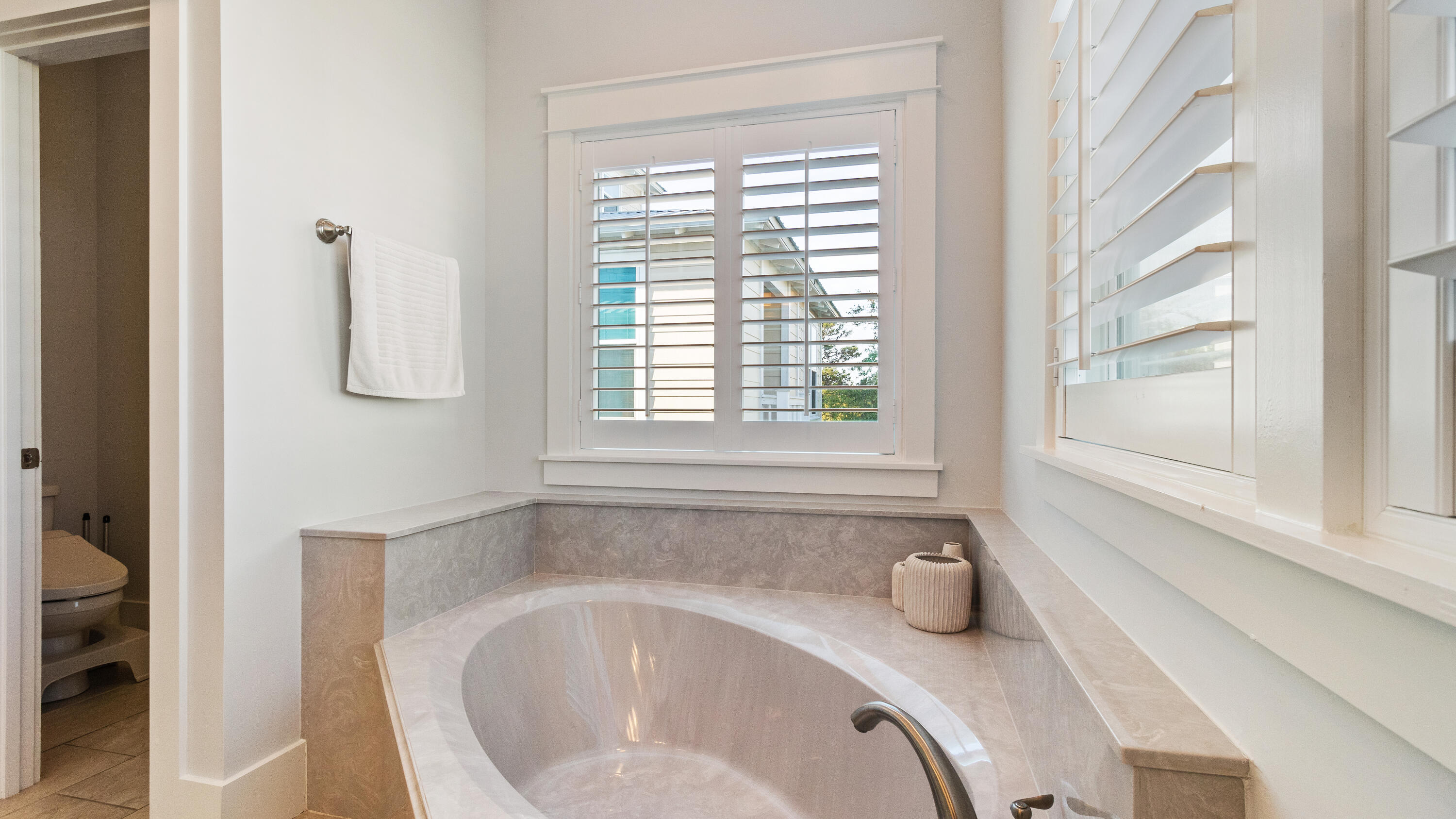 SUGAR SAND LANE - Residential