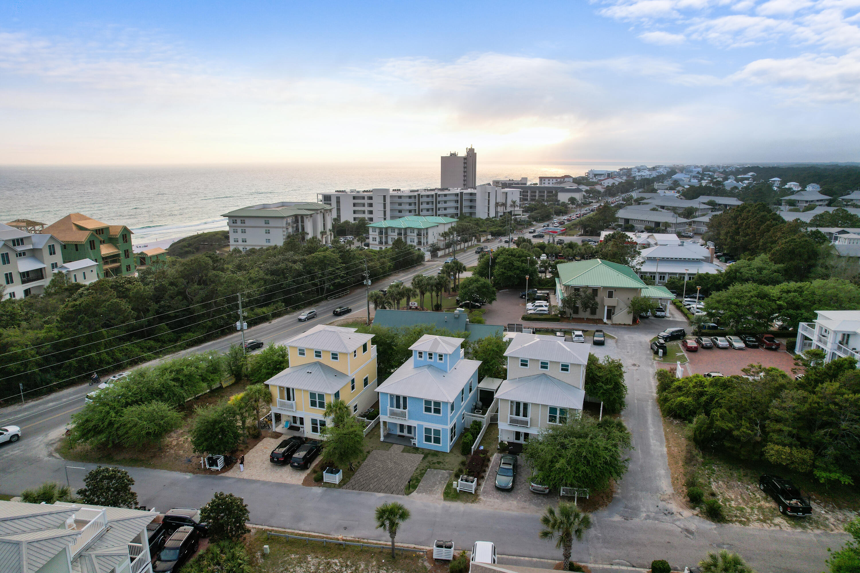 SUGAR SAND LANE - Residential