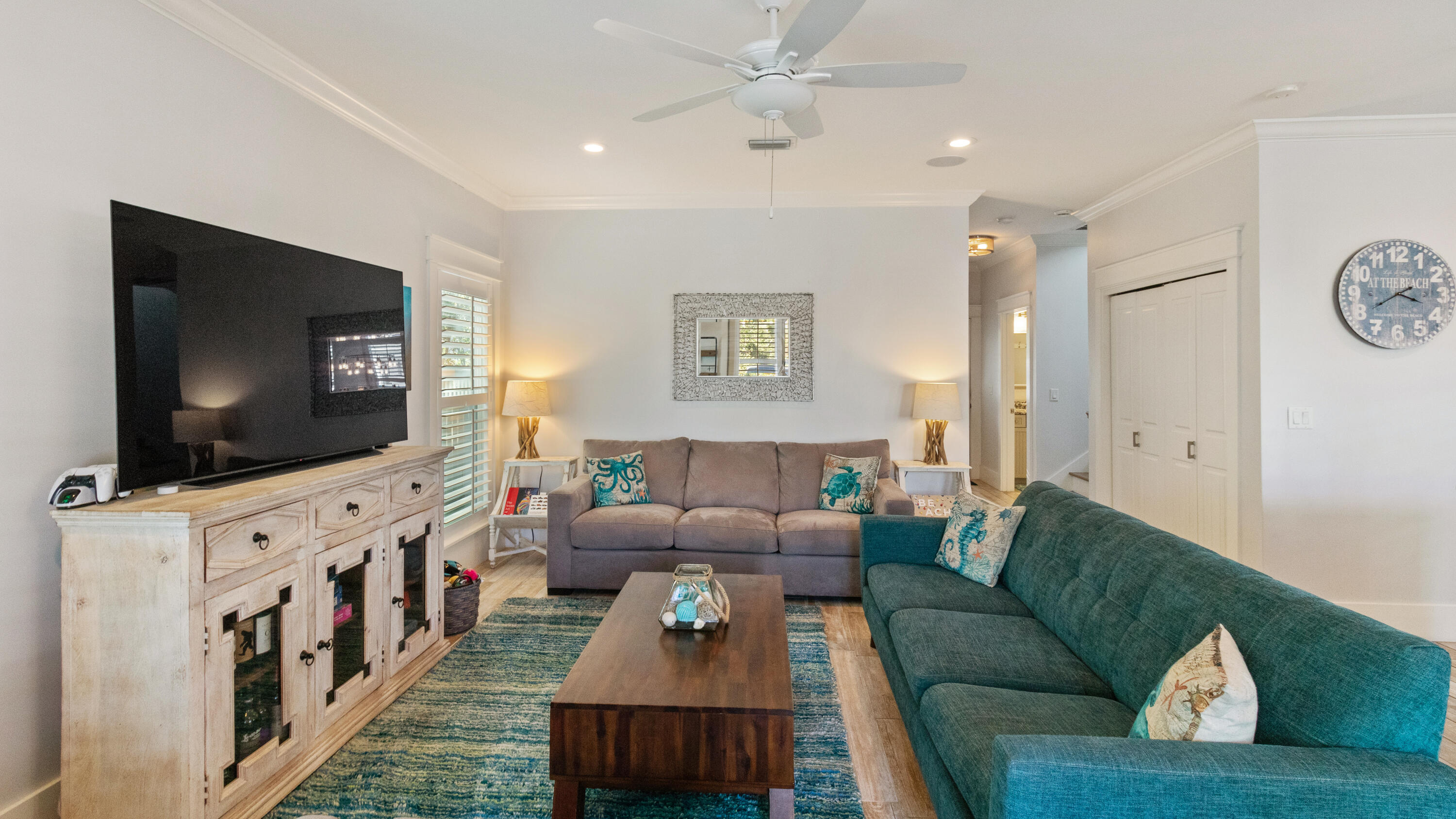 SUGAR SAND LANE - Residential