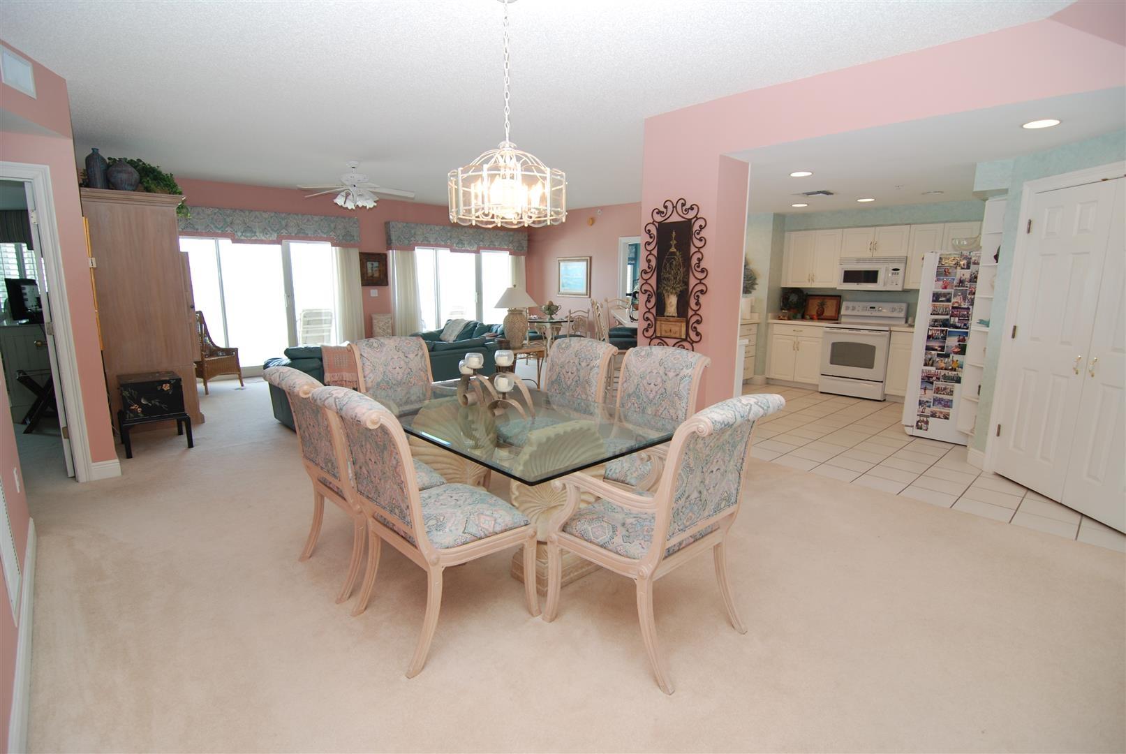 HOLIDAY ISLE TOWERS CONDO - Residential