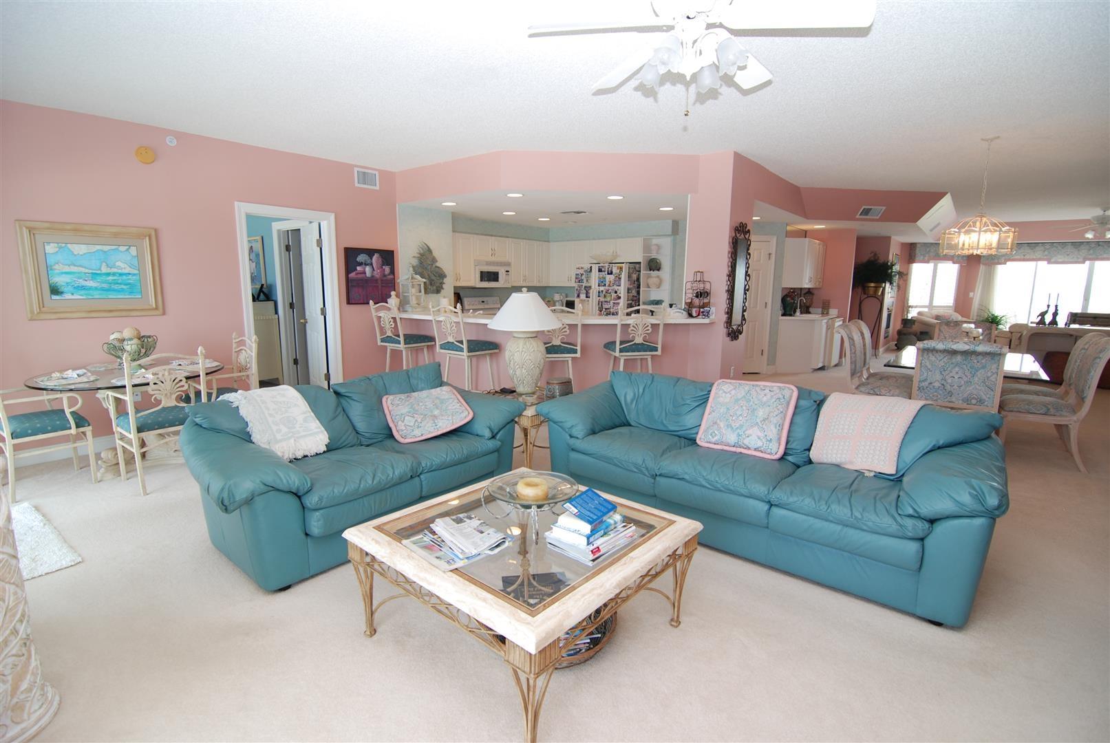 HOLIDAY ISLE TOWERS CONDO - Residential