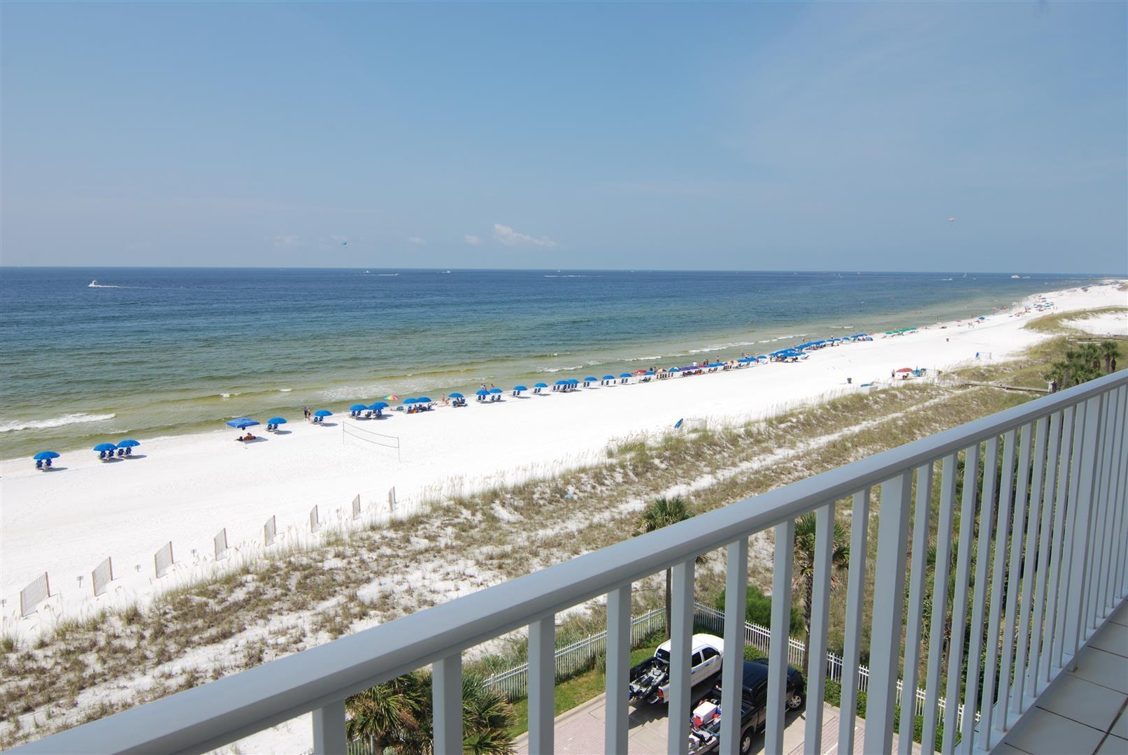 HOLIDAY ISLE TOWERS CONDO - Residential